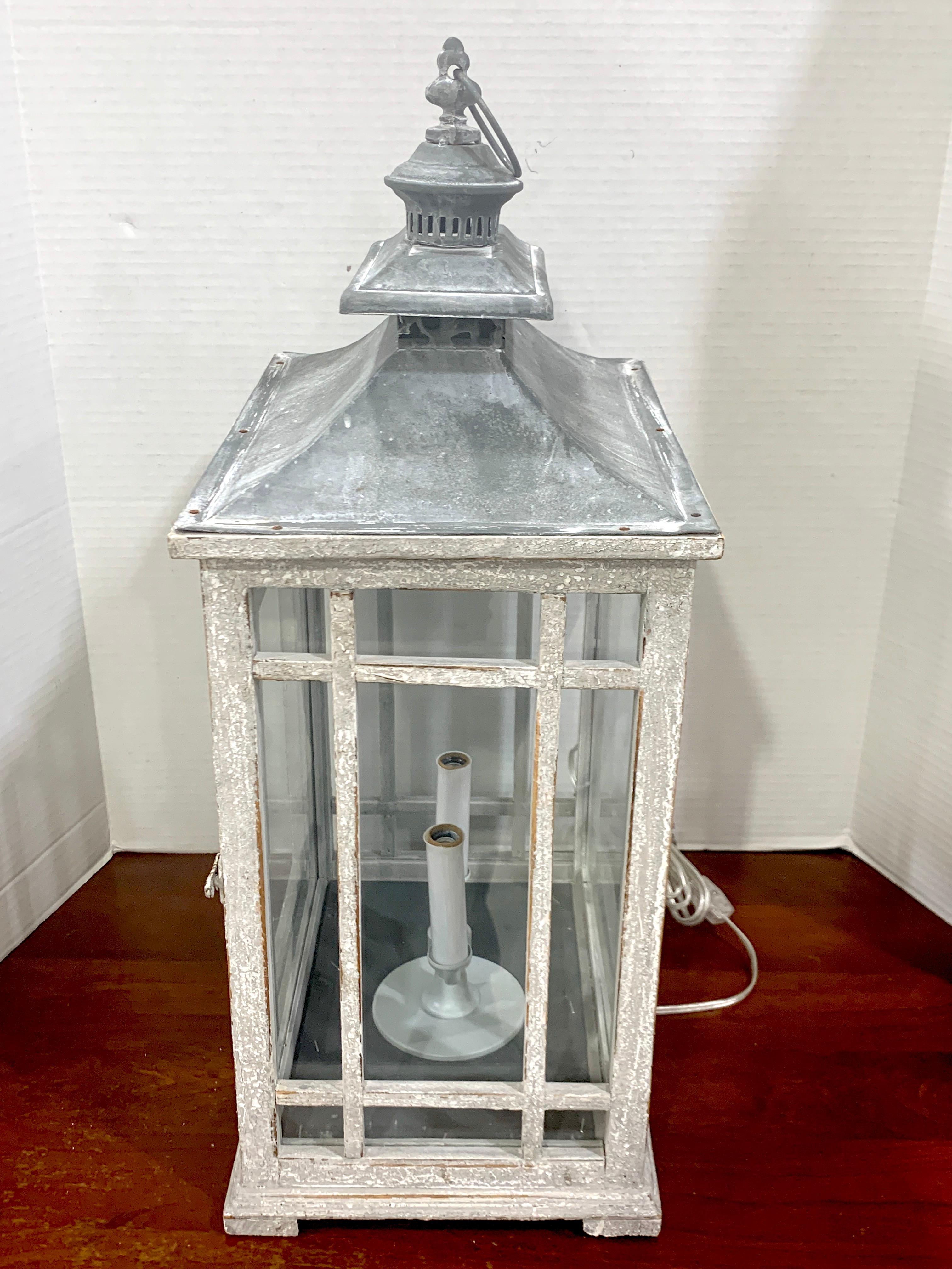 Pair of Georgian Style Grey Painted Lanterns For Sale 2