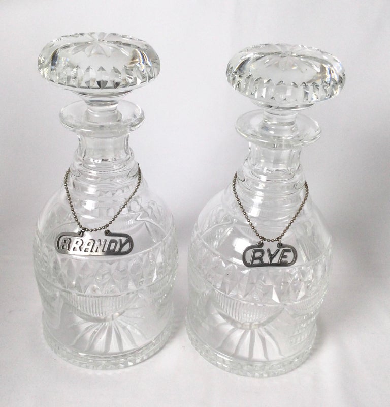 Pair of Style Liquor Decanters For Sale at 1stDibs