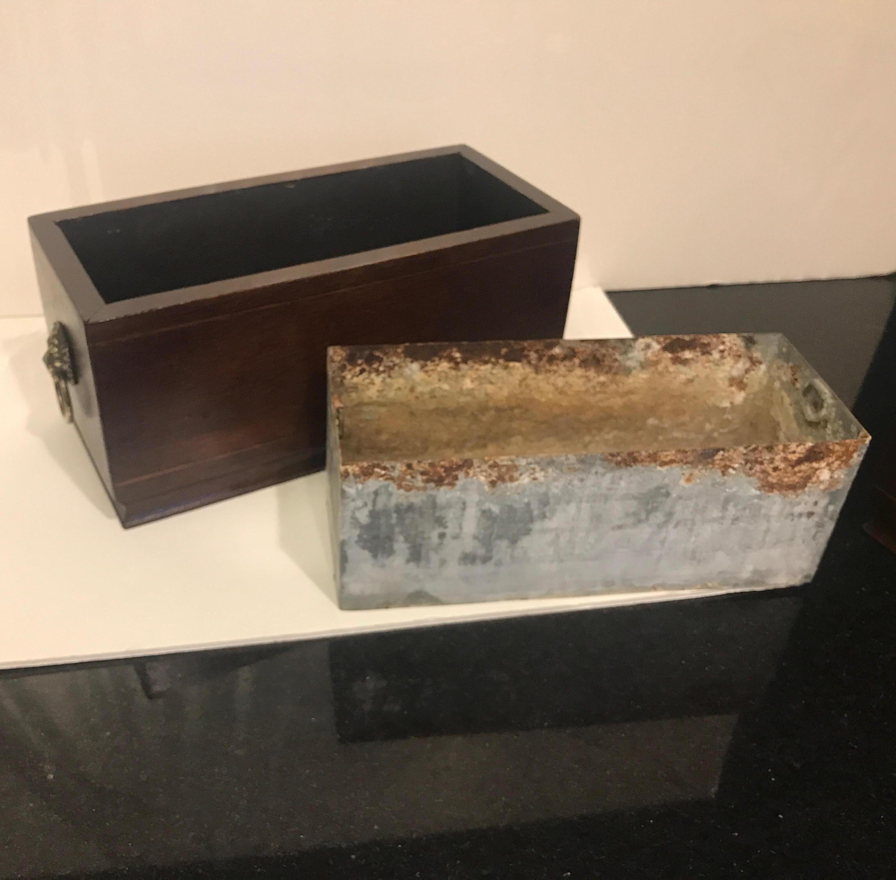 Pair of Georgian Style Mahogany Lined Box Planters 2