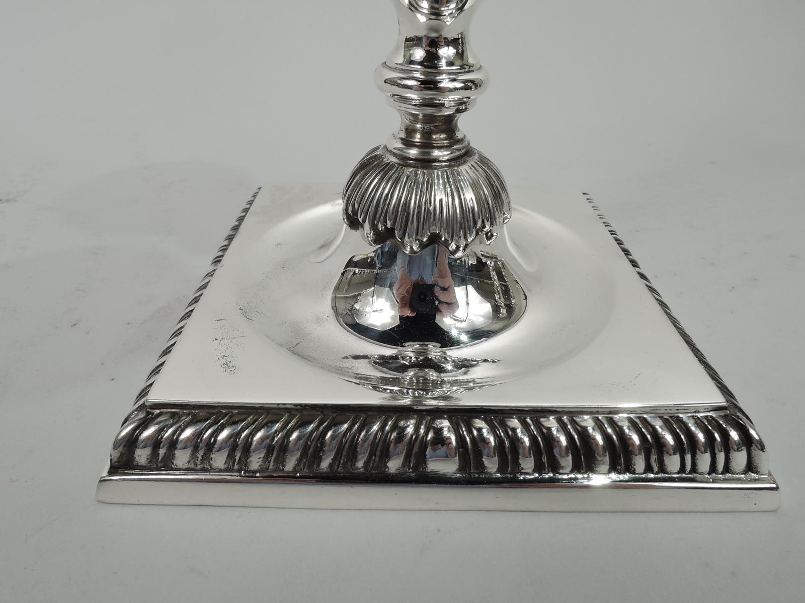 20th Century Pair of Georgian-Style Sterling Silver Candlesticks by Currier & Roby For Sale