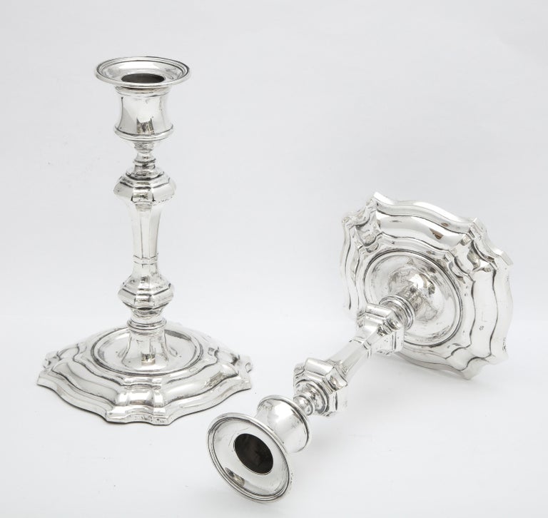 Pair of Georgian-Style Sterling Silver Candlesticks by William Hutton & Sons For Sale 7