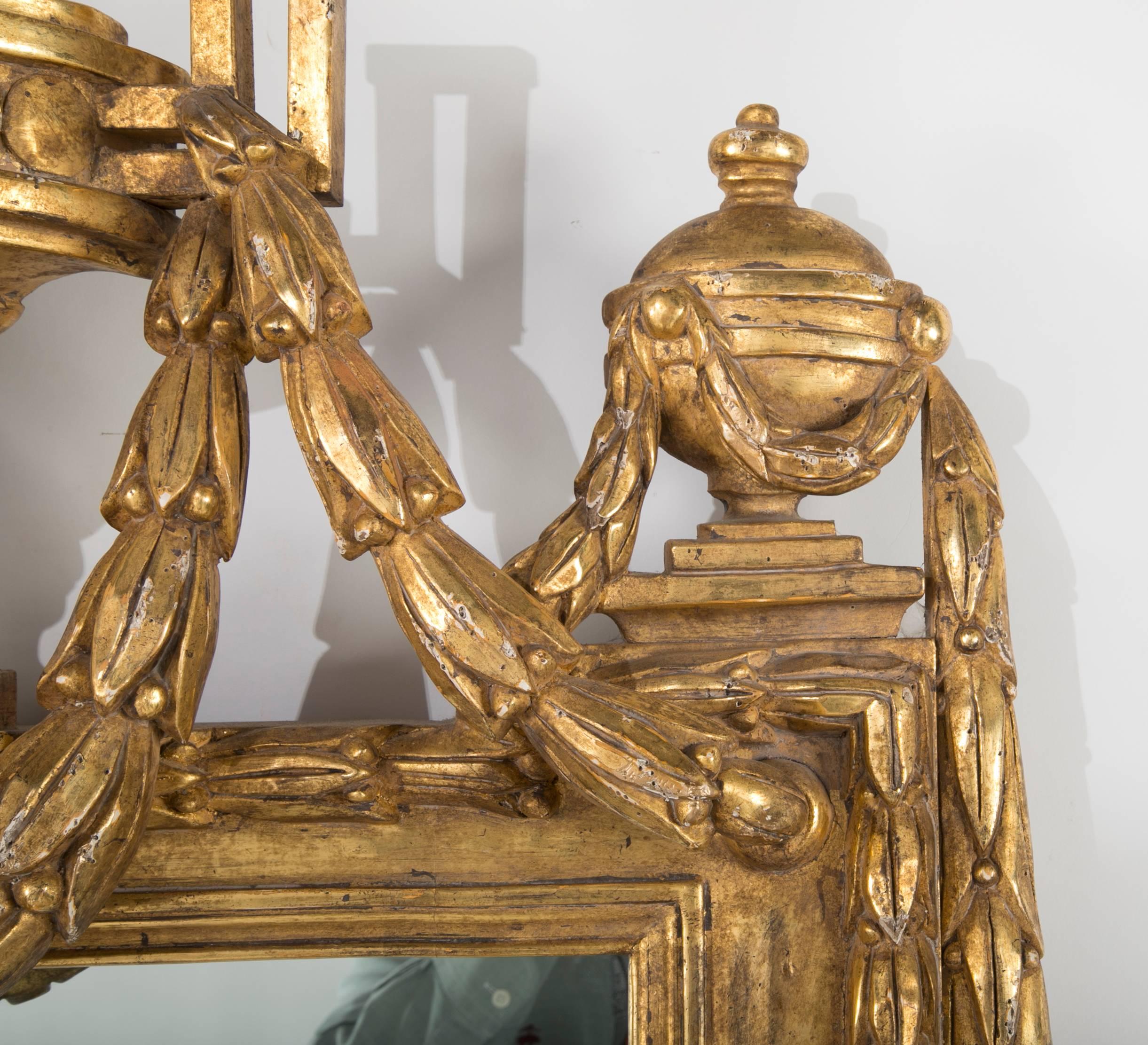 Pair of Georgian Style Water Gilt Mirrors In Good Condition In Stamford, CT