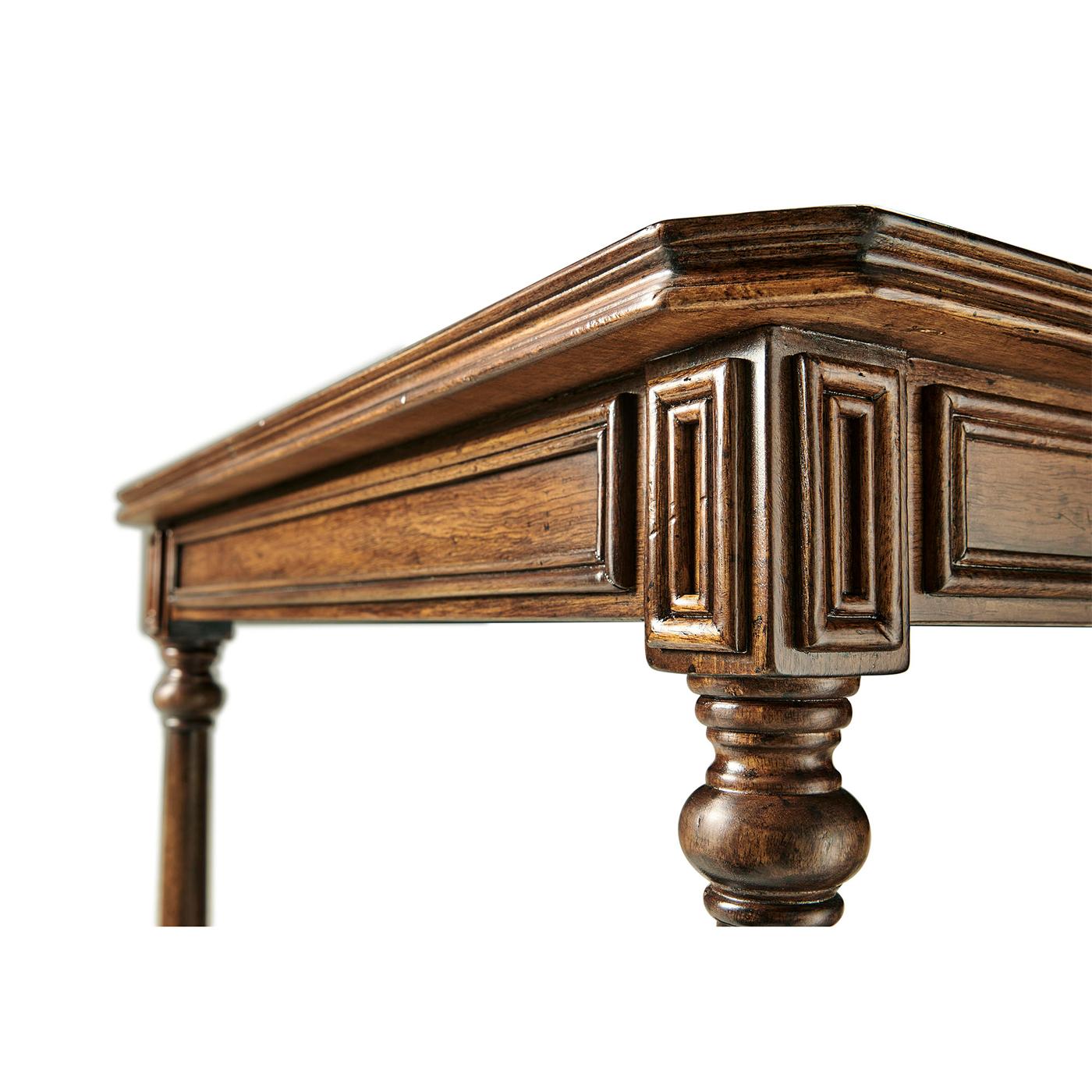Paire de tables d'appoint géorgiennes en noyer Neuf - En vente à Westwood, NJ