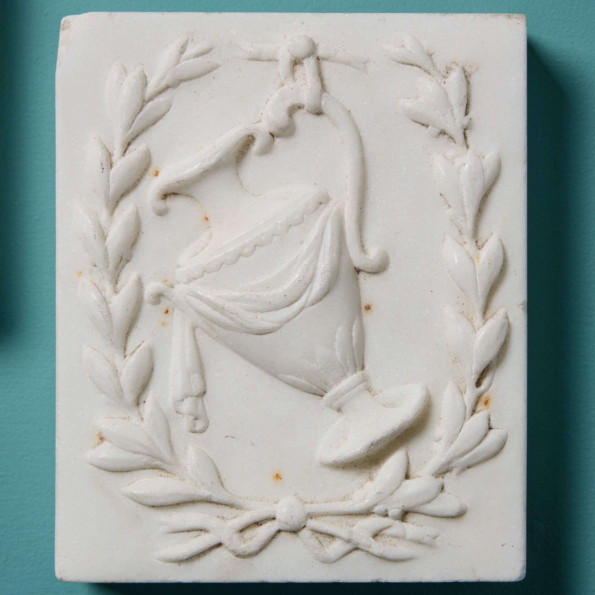 Pair of Georgian White Statuary Marble Plaques In Fair Condition For Sale In Wormelow, Herefordshire