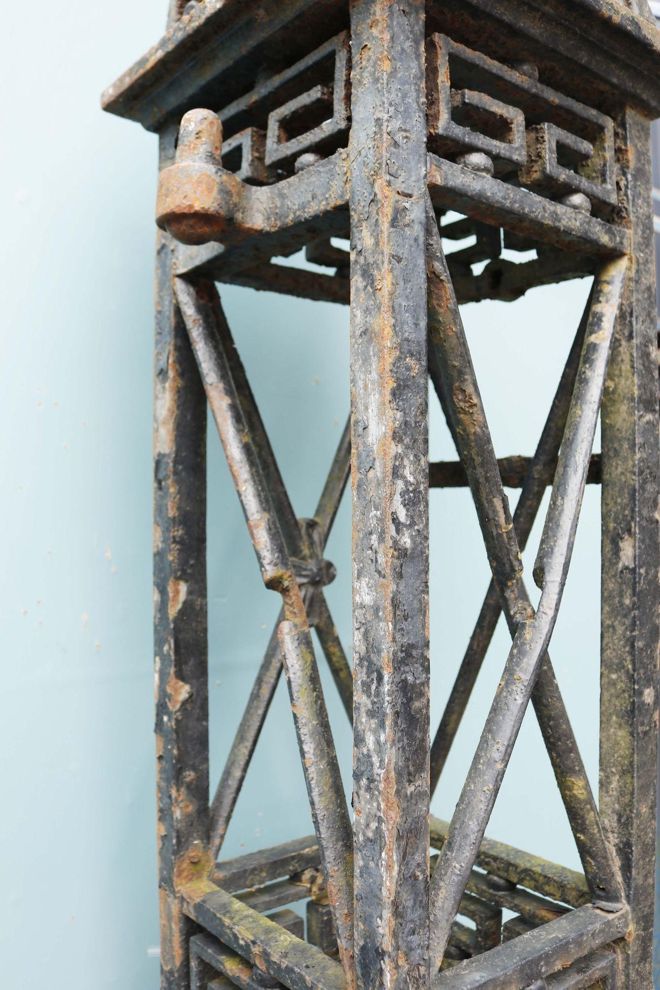 19th Century Pair of Georgian Wrought Iron Gate Posts For Sale
