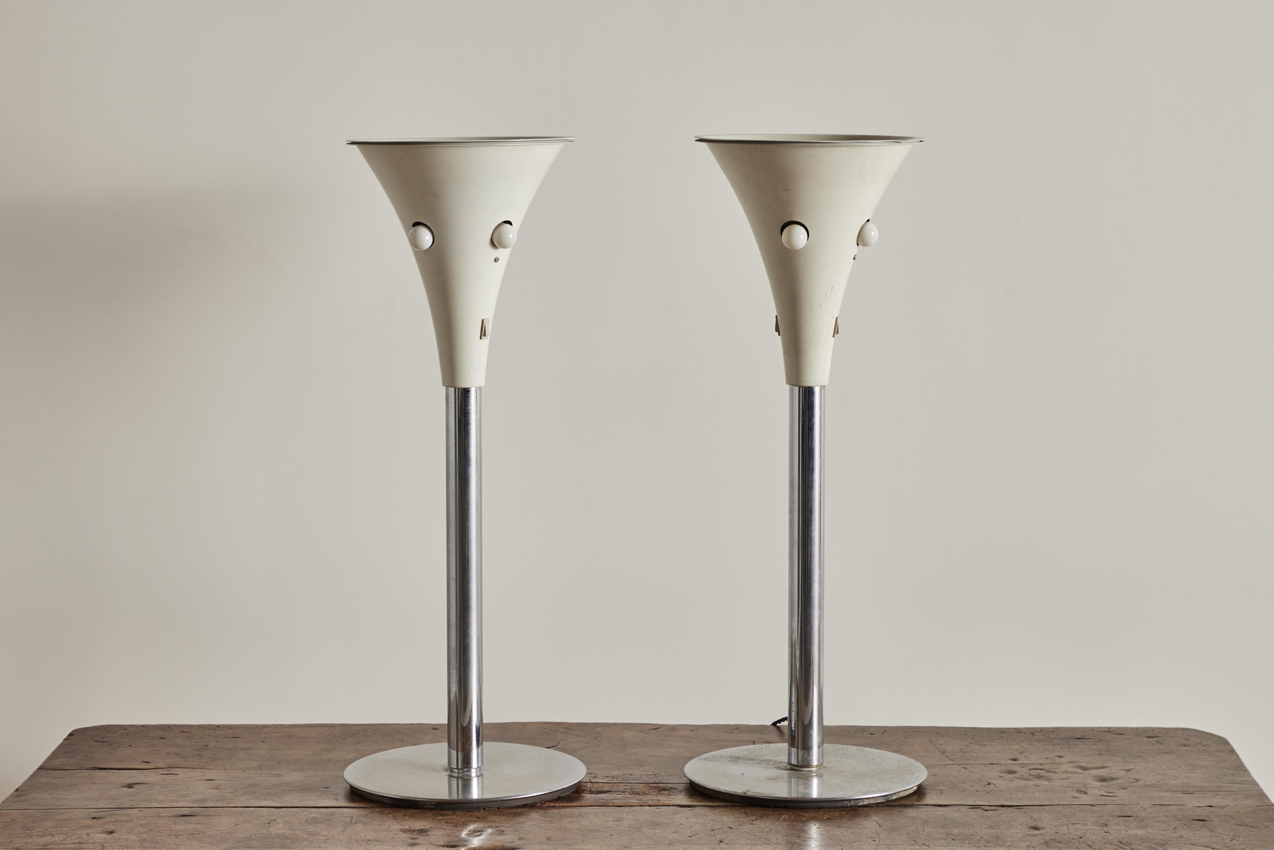 Mid-Century Modern Pair of German 1970s Lamps For Sale