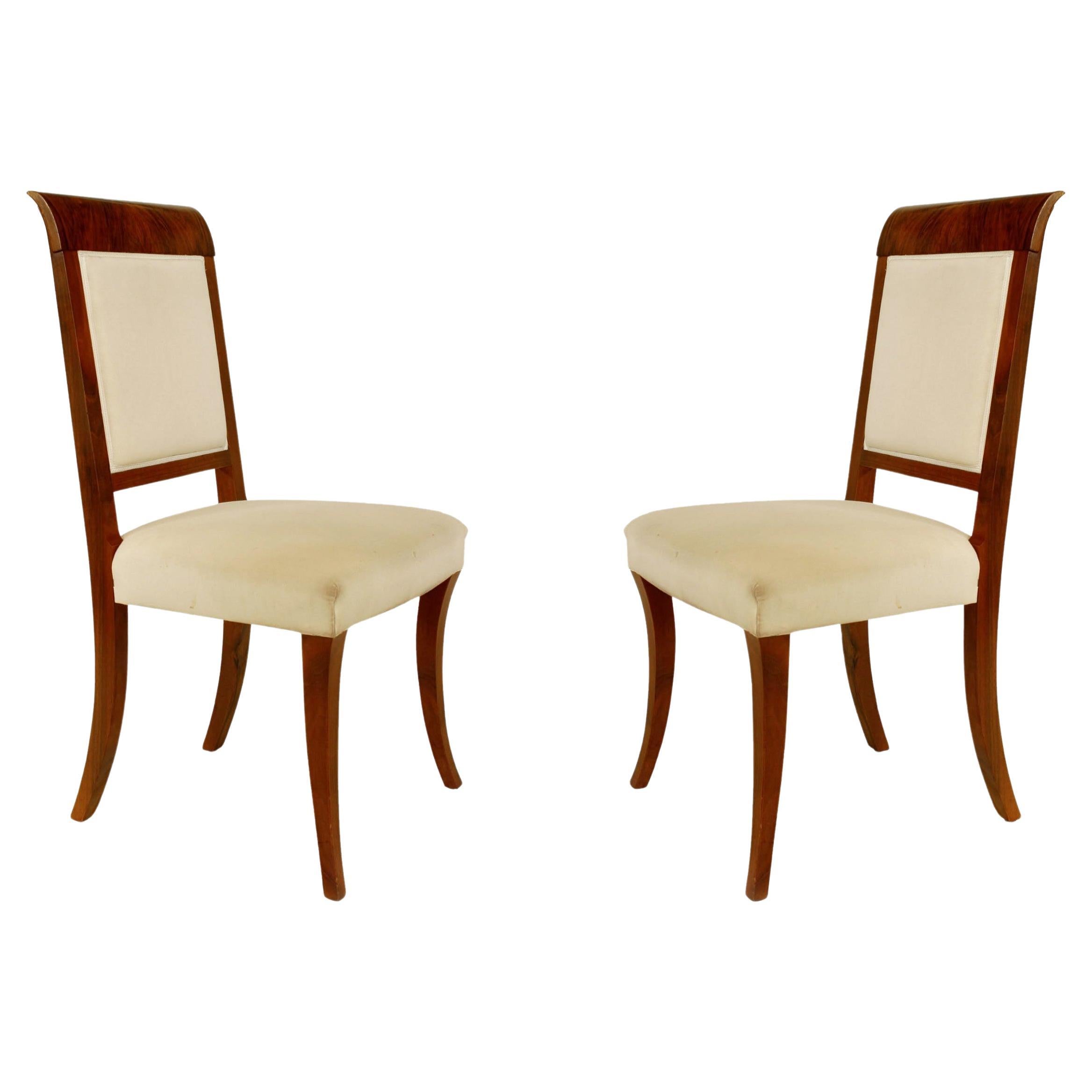 Paire de chaises d'appoint en noyer de style Art déco allemand