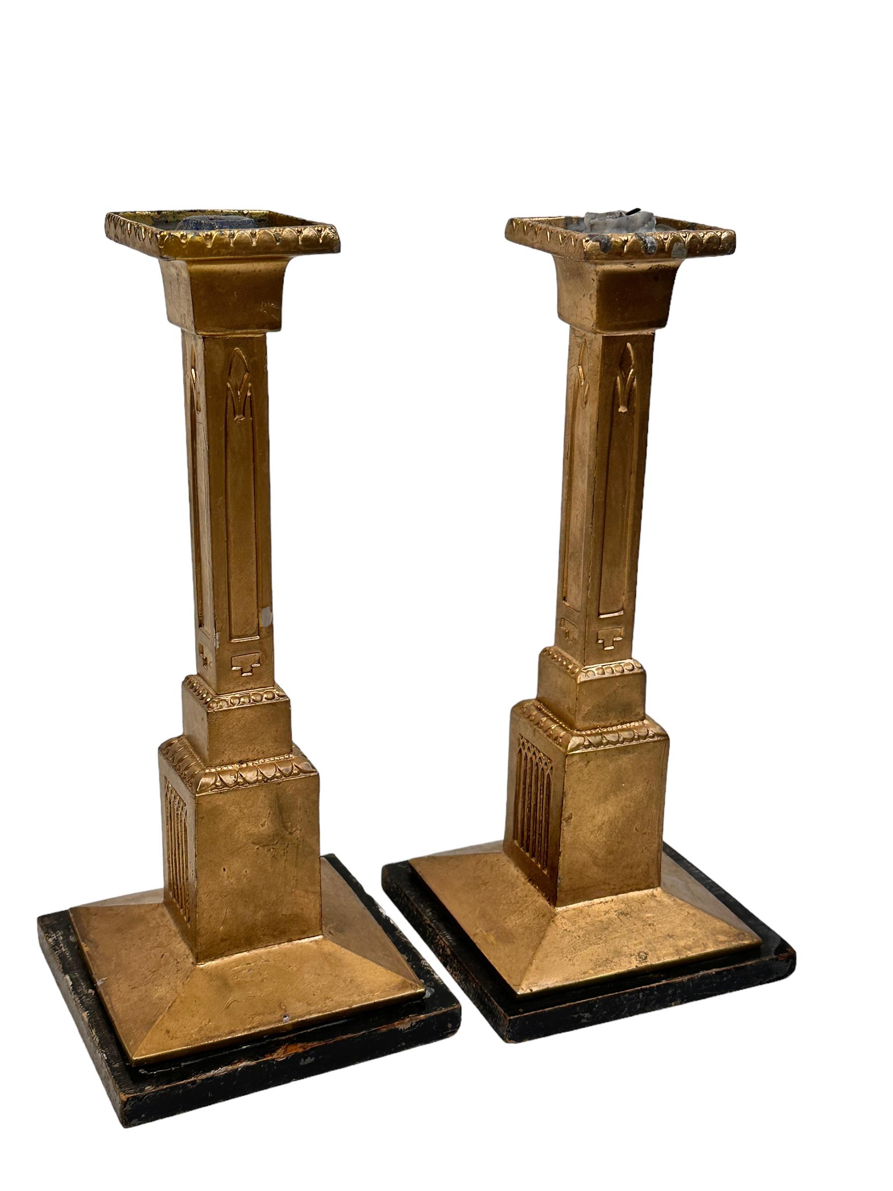 19th Century Pair of German Art Nouveau Cast Gilt Metal Squared Candlesticks Wooden Base For Sale