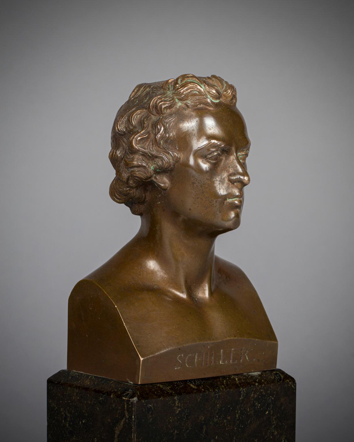 Pair of German Bronze Busts of Schiller and Goethe, circa 1880 In Excellent Condition For Sale In New York, NY