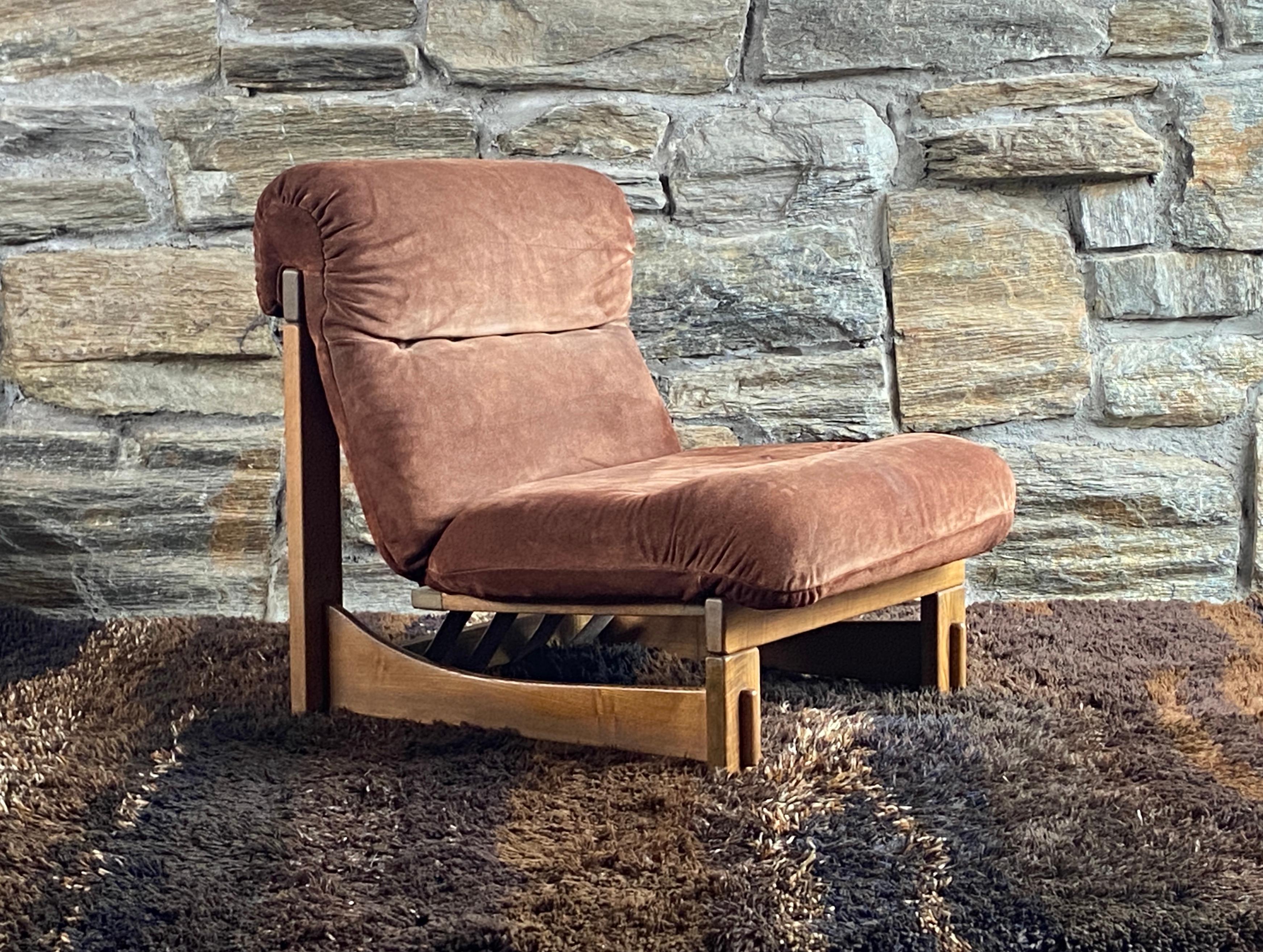 Pair of German Brutalist oak and suede lounge chairs In Good Condition In Liberty, NY