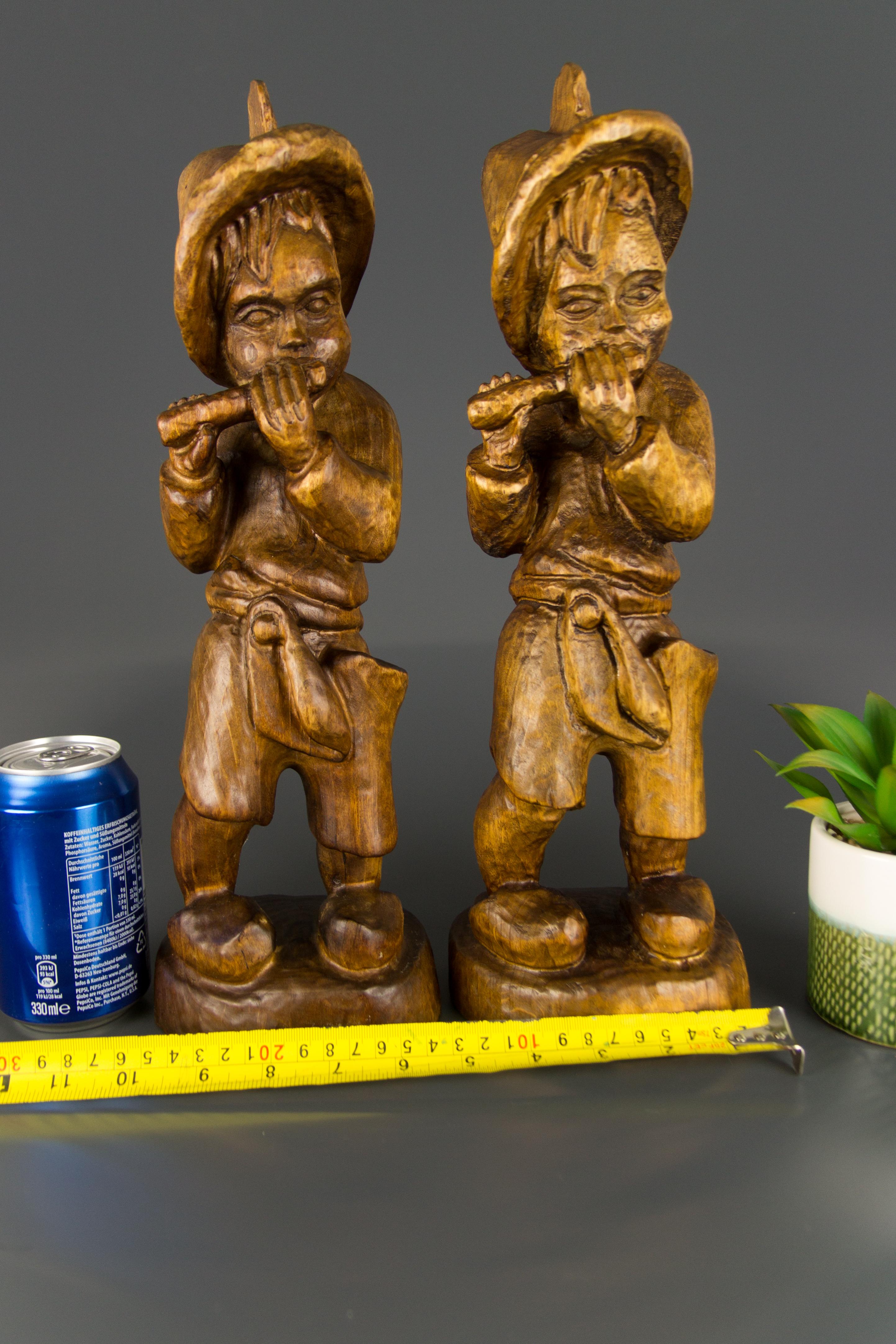 Pair of German Hand Carved Wood Figurative Sculptures of Two Boys Musicians For Sale 14