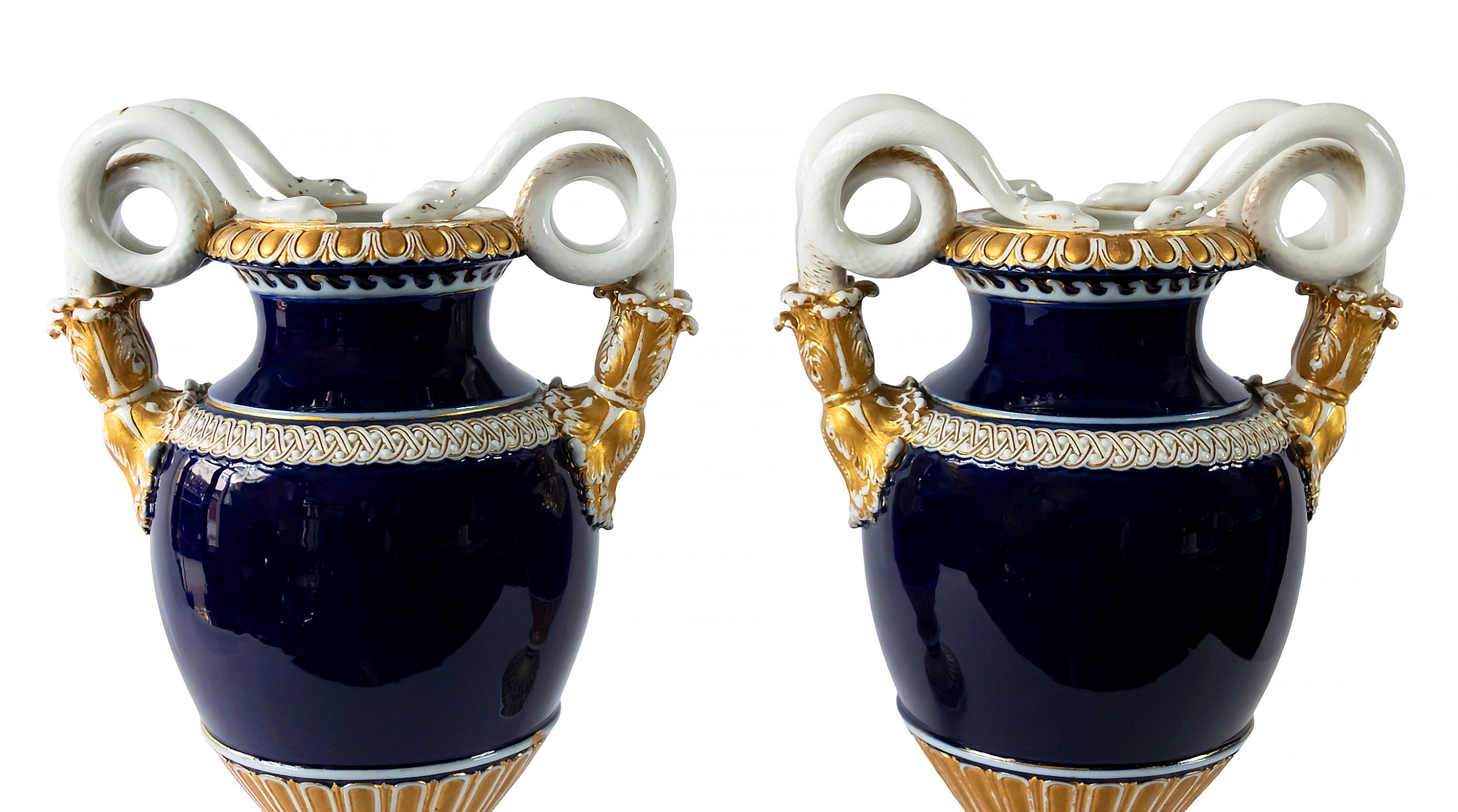 20th Century Pair of German Meissen Porcelain Cobalt Blue Vases For Sale