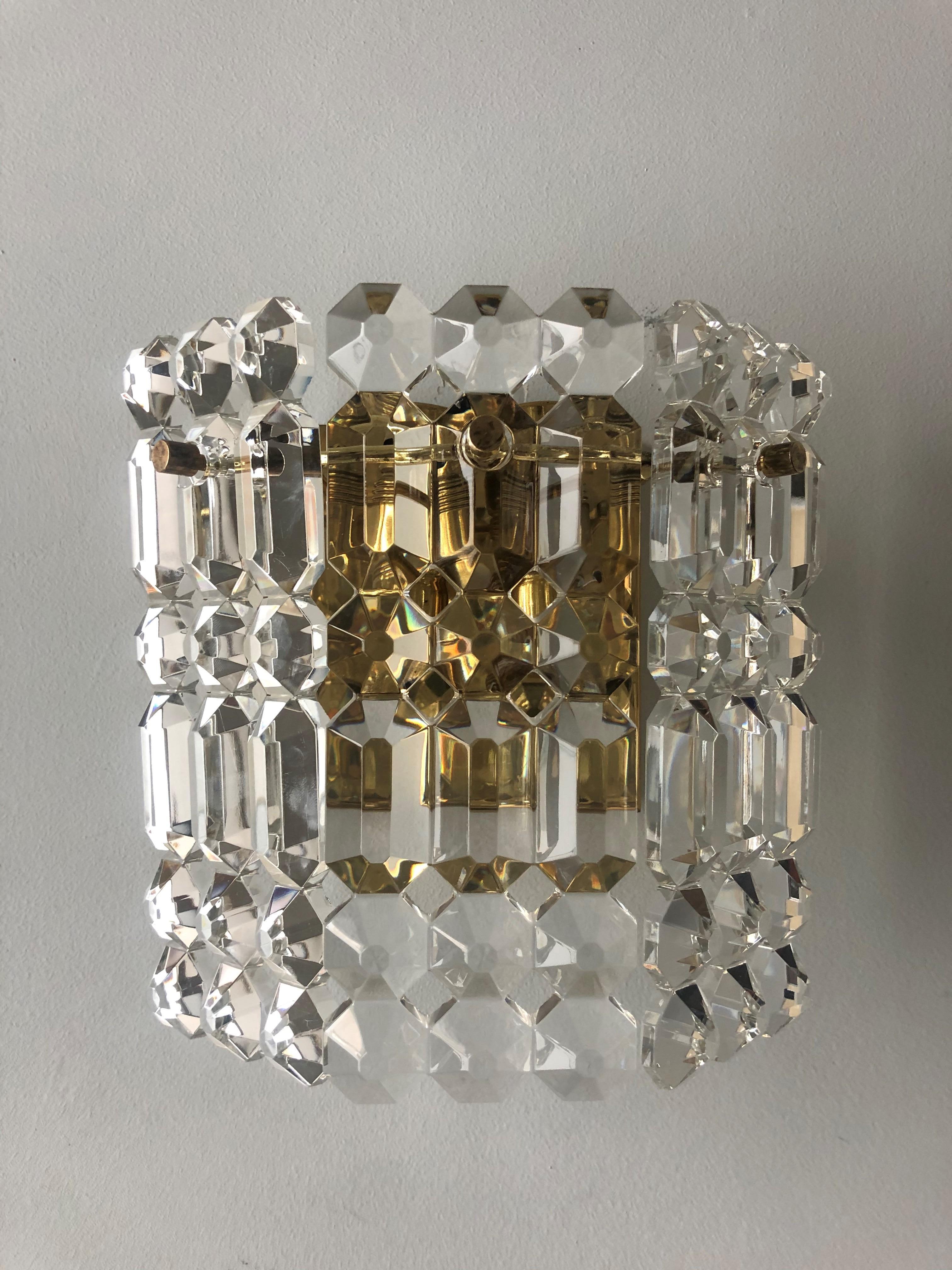 Late 20th Century Pair of German Midcentury Crystal Wall Sconces by Kinkeldey, 1970s For Sale