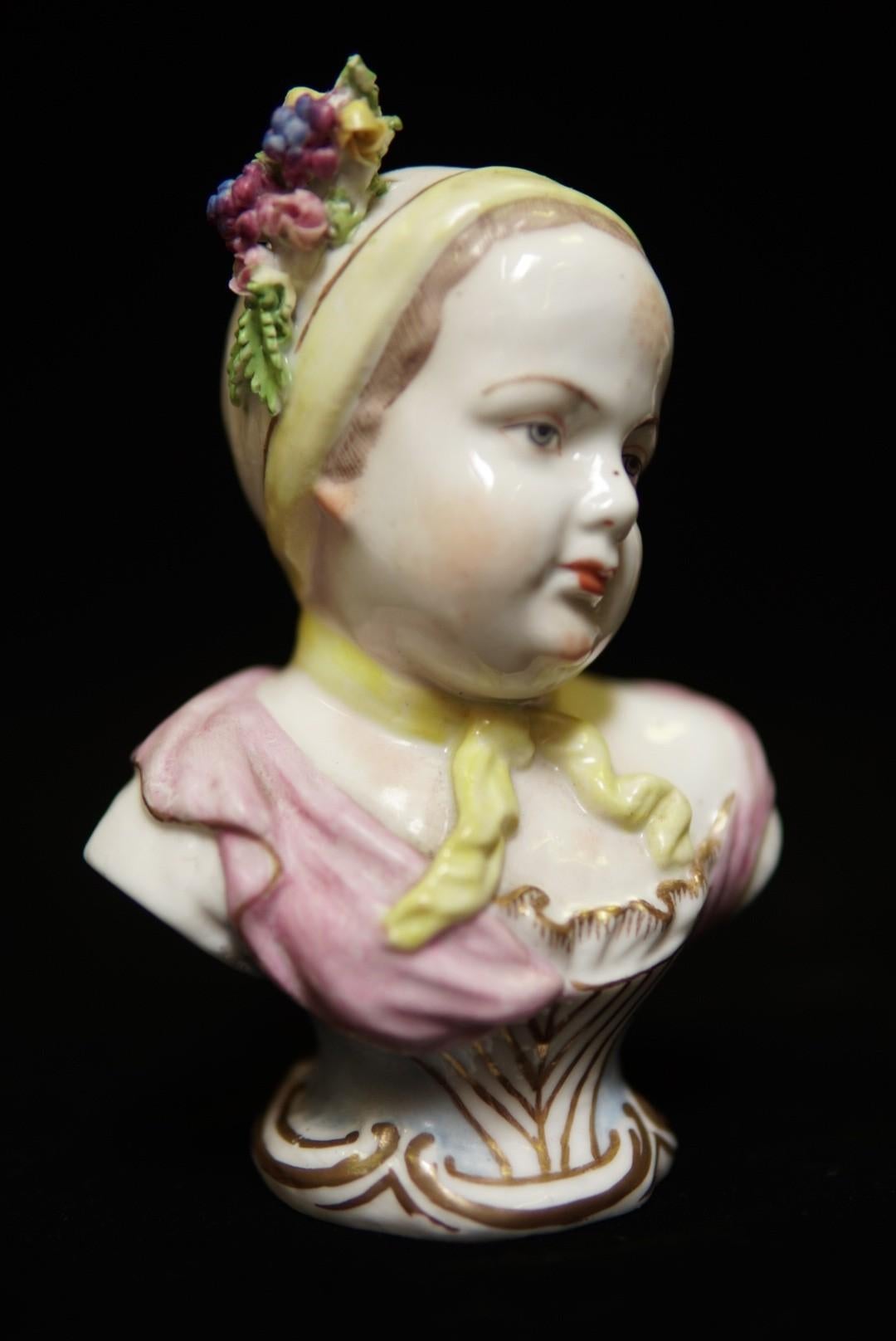 Glazed Pair of German Porcelain Bust of Babies