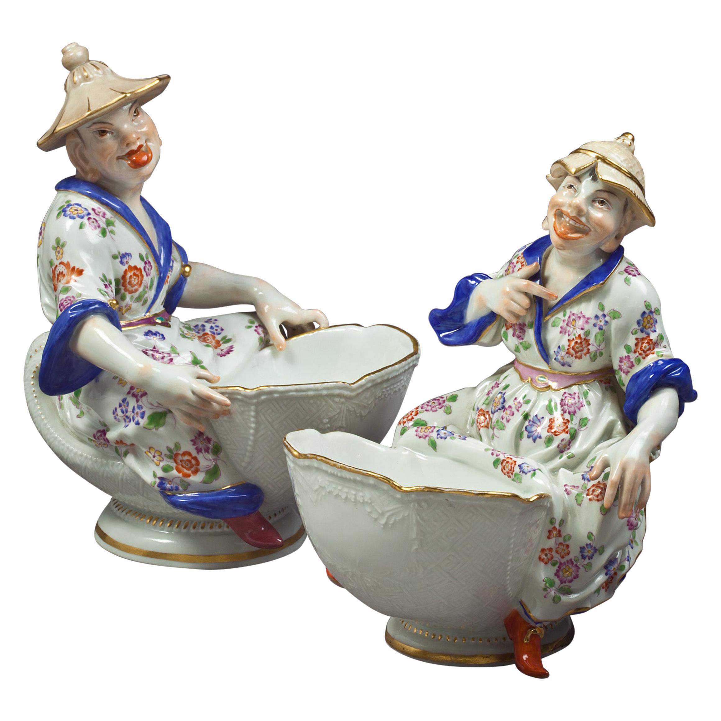 Pair of German Porcelain Figural Coupes, Meissen, circa 1920