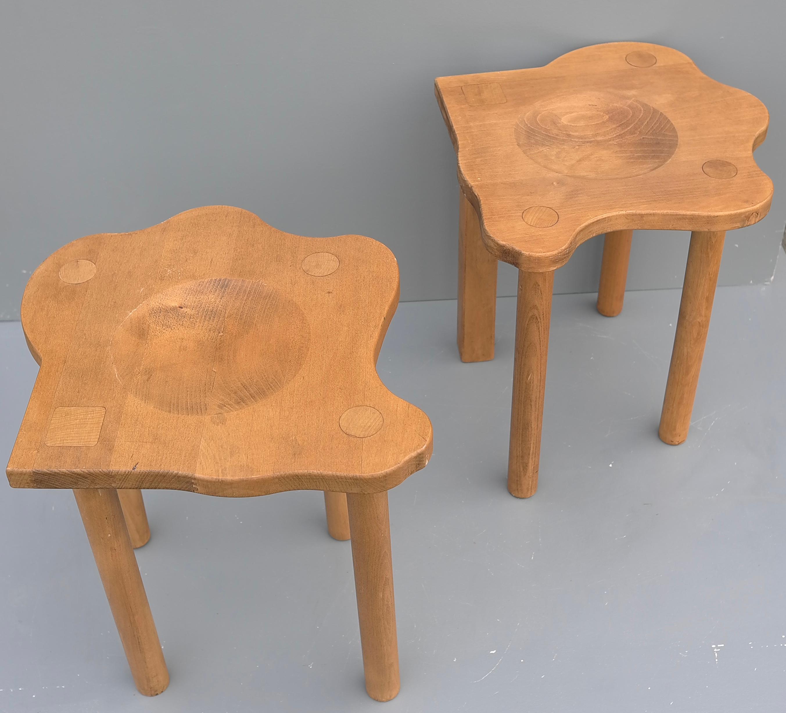 Pair of German postmodern oak work stools by E.R.A. Herbst.
Signed, numbered and bearing the editor’s stamp
Creation date: circa 1989.