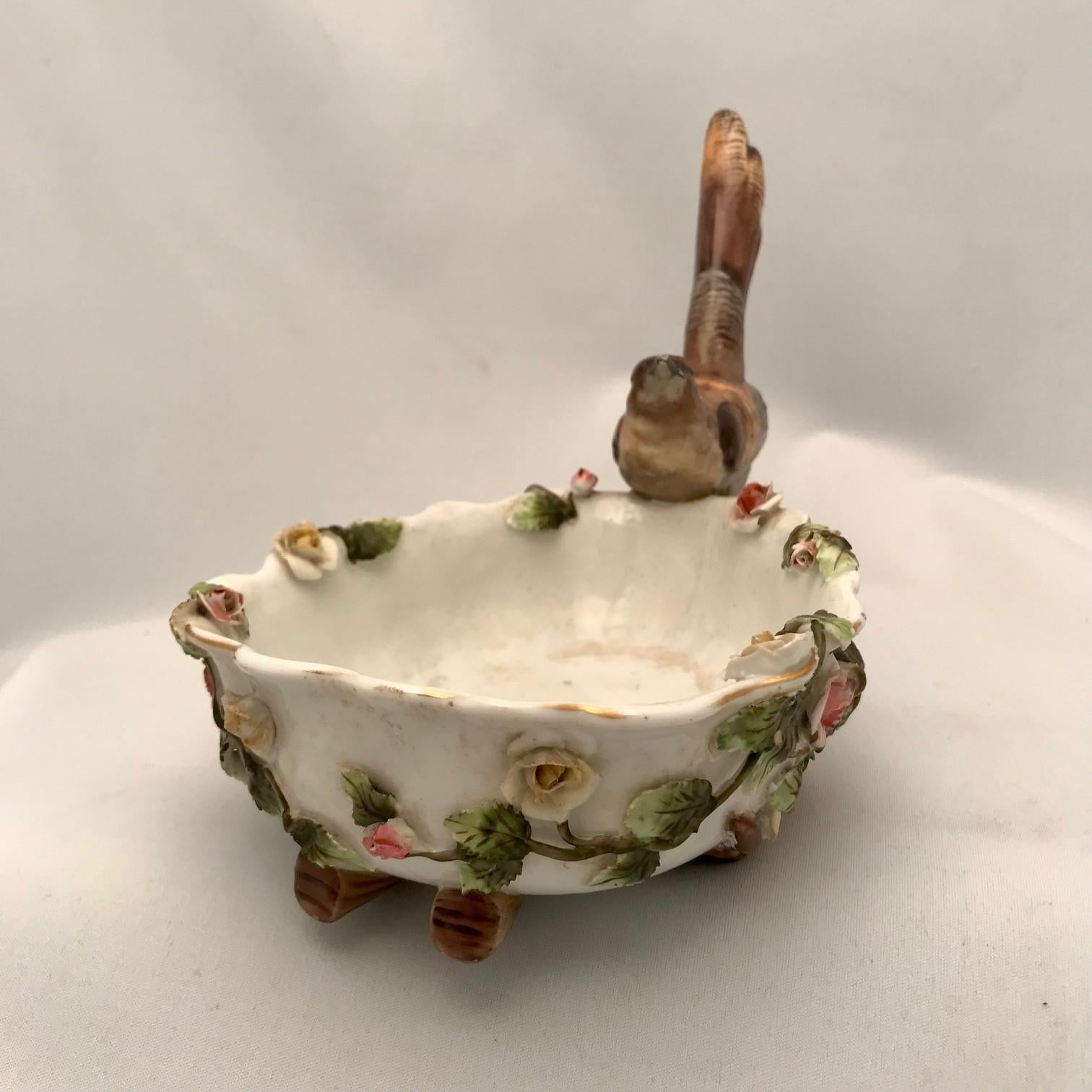 19th Century Pair of German Shaped Dessert Dishes Each Modelled with a Bird Amidst Flowers For Sale
