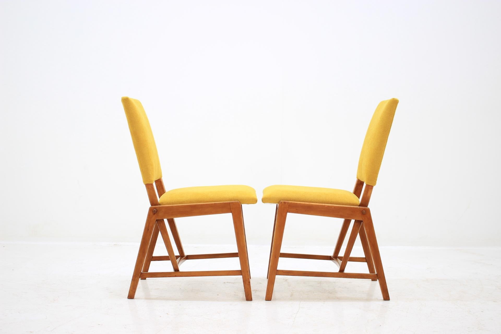 Mid-Century Modern Pair of German Small Design Chairs, 1970s For Sale