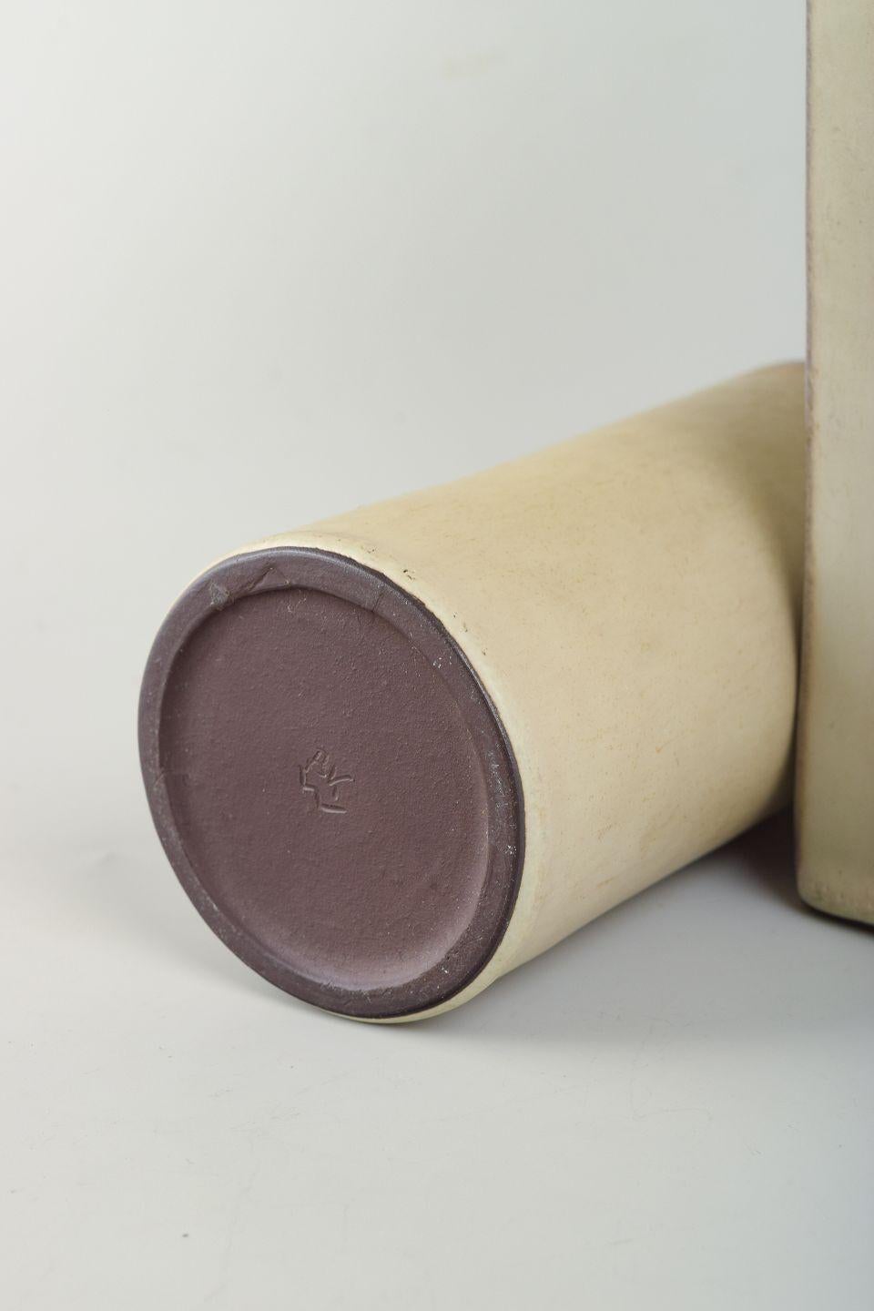 Tedesco Coppia di vasi in Studio Pottery tedeschi. Metà del XX secolo. in vendita