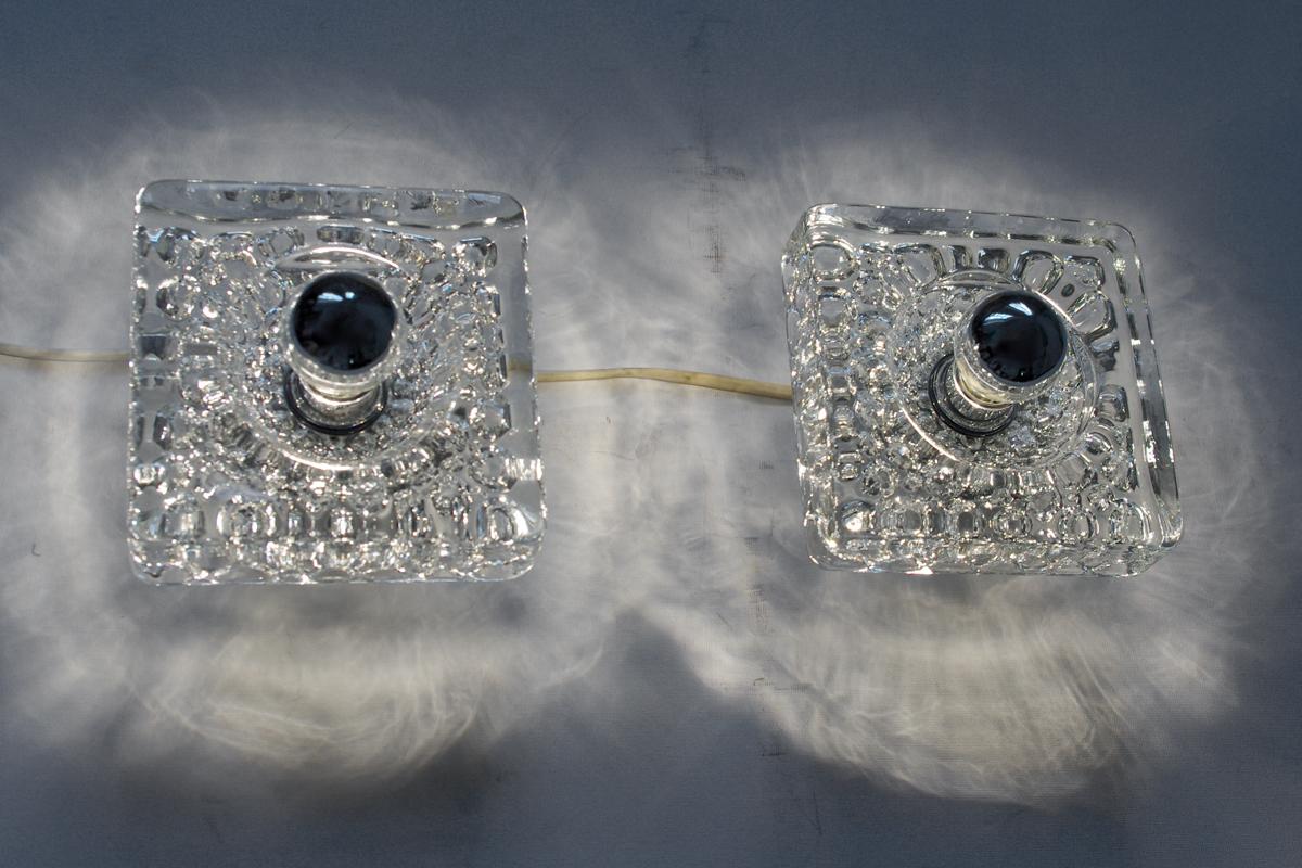 Mid-Century Modern Pair of German Vintage Blown Ice Bubble Glass Wall Lights Sconces, 1960s For Sale