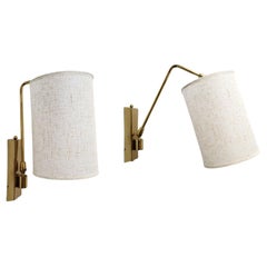 Paar deutsche Vintage-Wandleuchten aus massivem Messing mit Schwenkarm, 1960er Jahre
