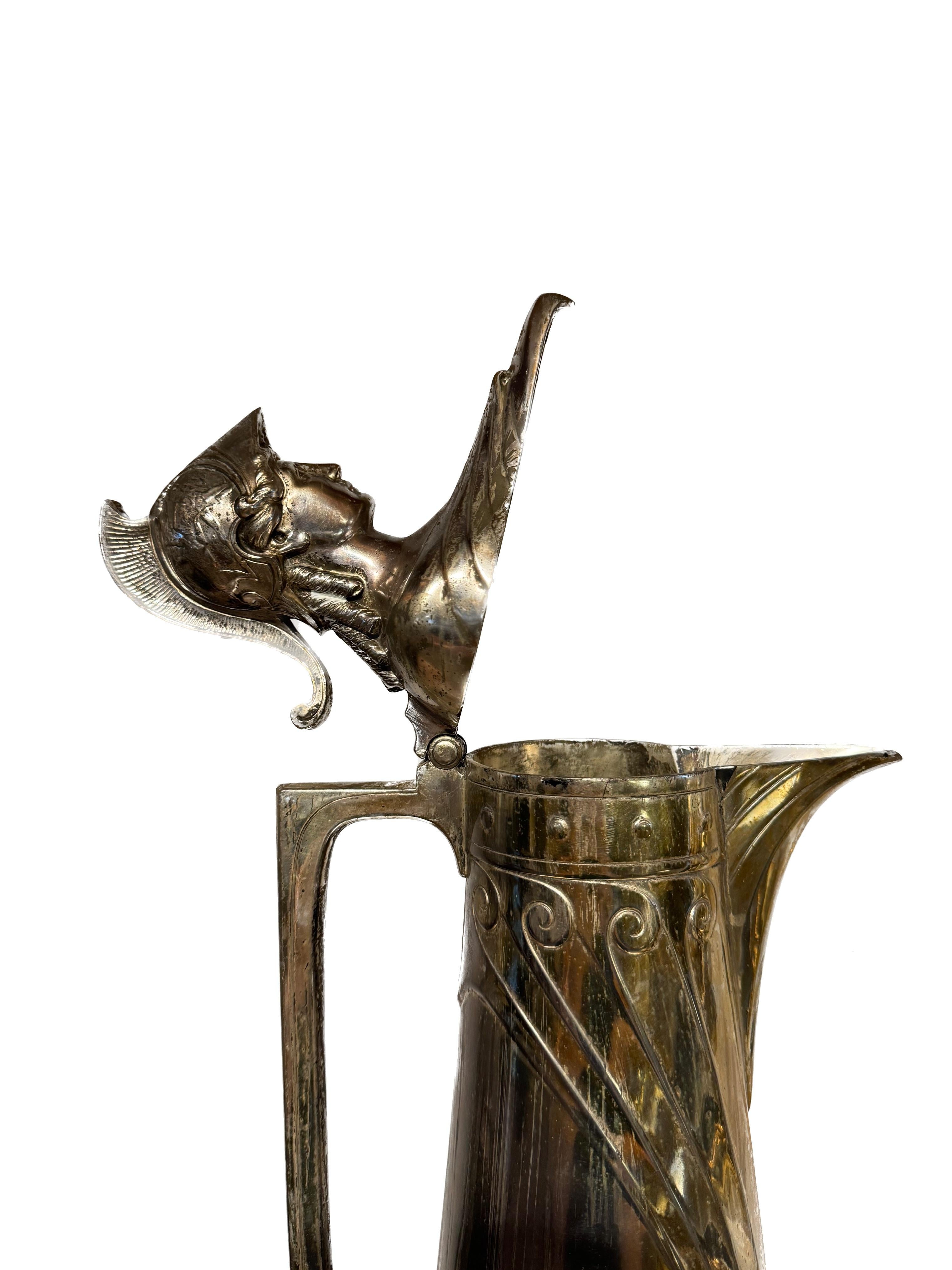 XX secolo Coppia di brocche tedesche WMF Art Deco in metallo in vendita