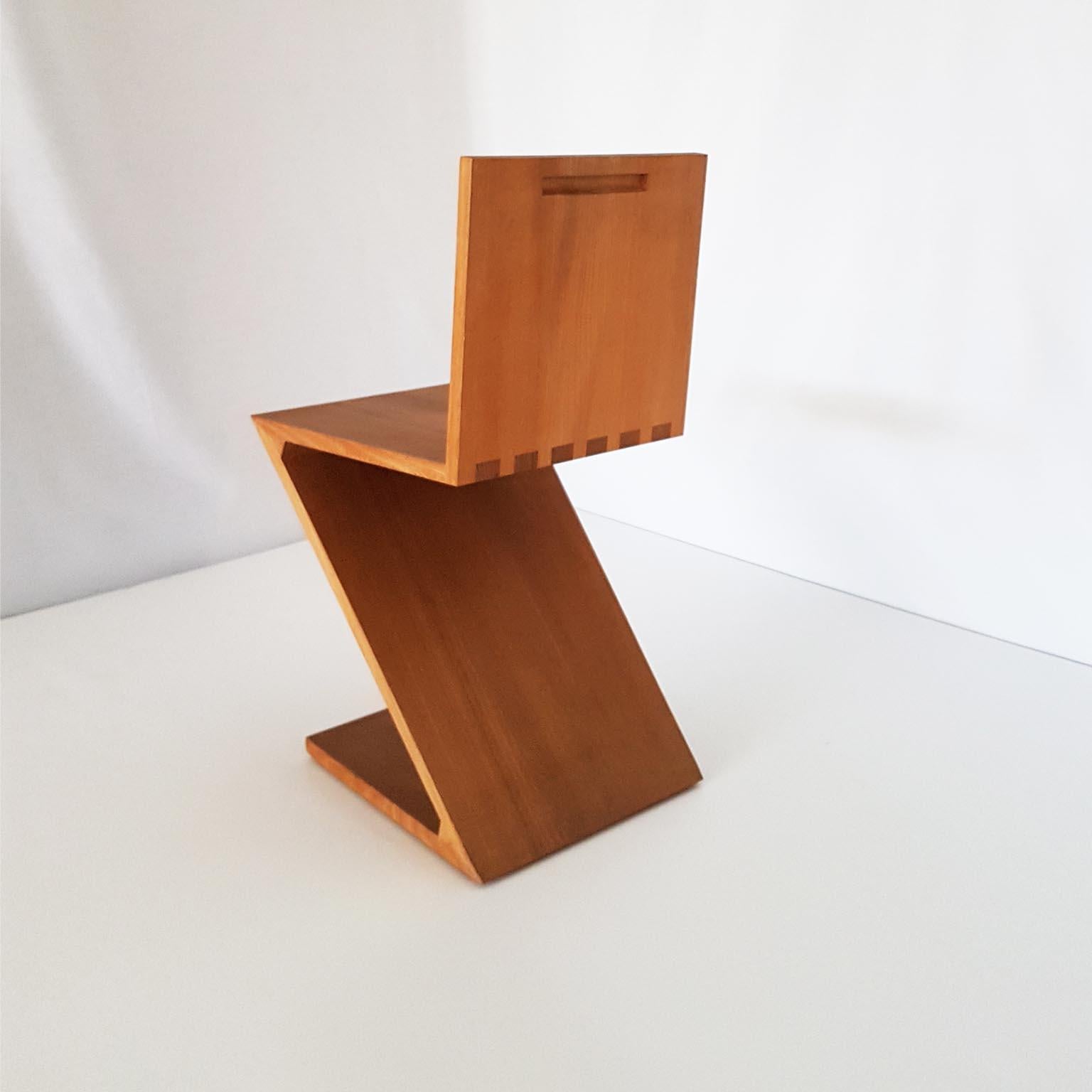 Gerrit Rietvel Unfinished Natural Elm Wood Zig Zag Chair by Cassina, 1973 13