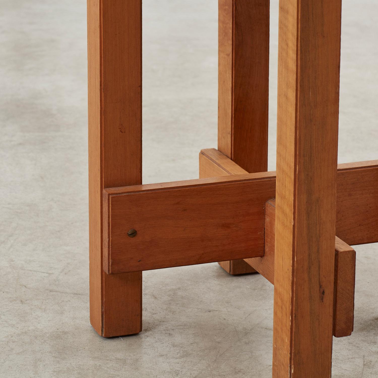 Pair of Gerrit Rietveld stools / side tables - Netherlands, 1970s. For Sale 1