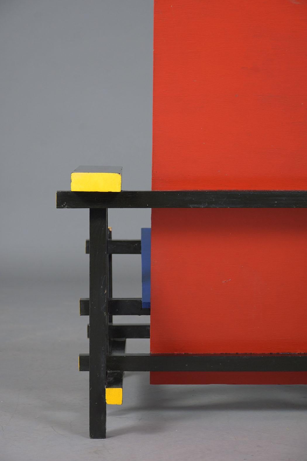 Pair of Gerrit Rietveld Chairs 8