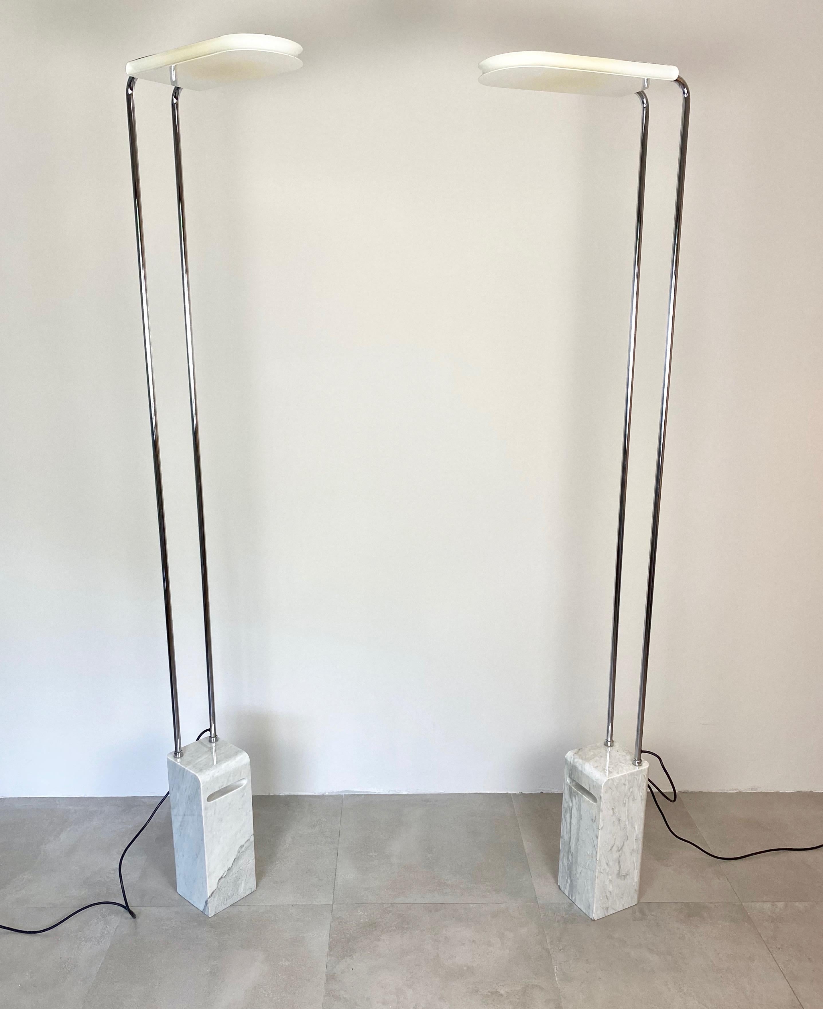Mid-Century Modern Pair of Gesto Floor Lamp Marble Chrome by Bruno Gecchelin Skipper, Italy, 1970s For Sale