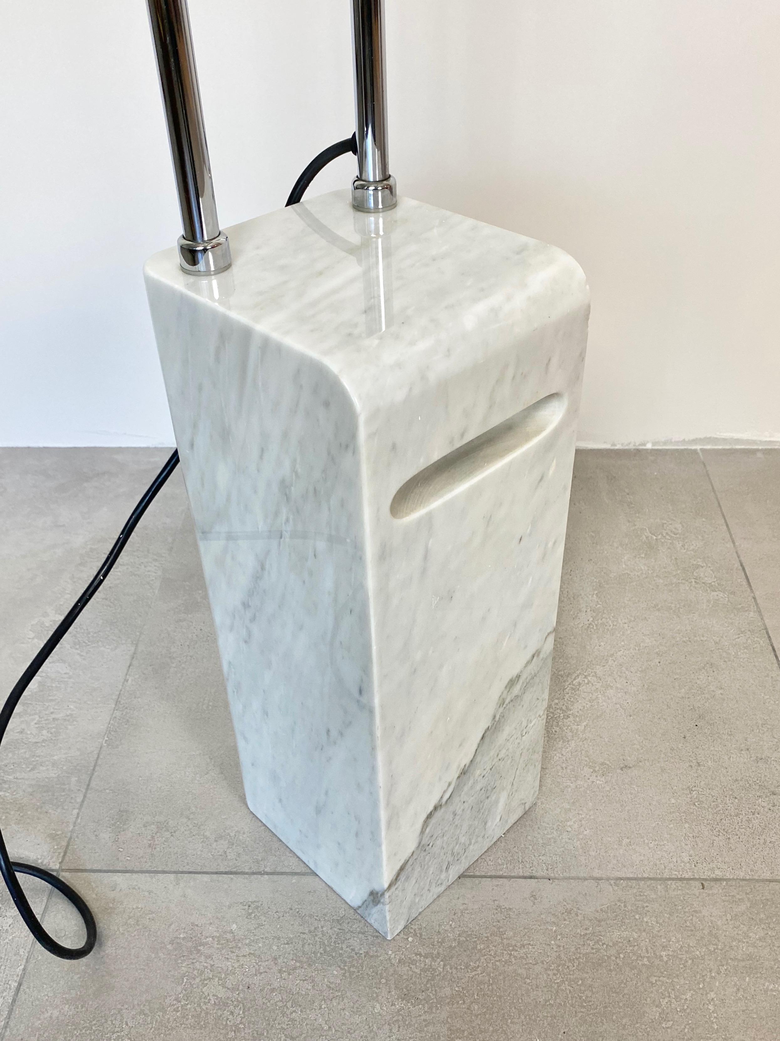 Pair of Gesto Floor Lamp Marble Chrome by Bruno Gecchelin Skipper, Italy, 1970s In Good Condition For Sale In Rome, IT