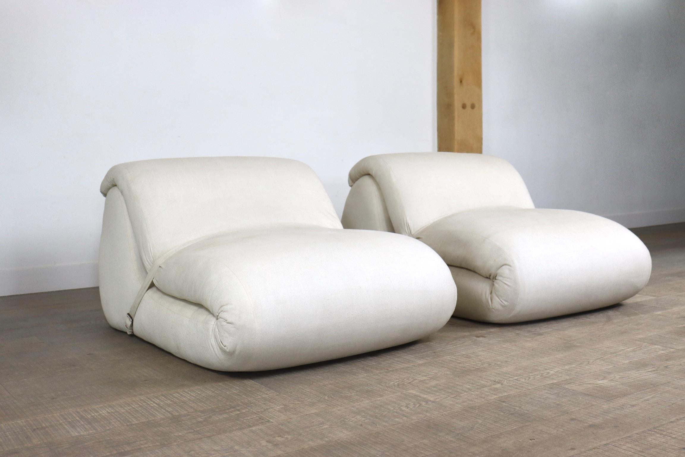 Pair of Ghiro Convertible lounge chairs by Umberto Catalano and Gianfranco Masi, In Good Condition In ABCOUDE, UT