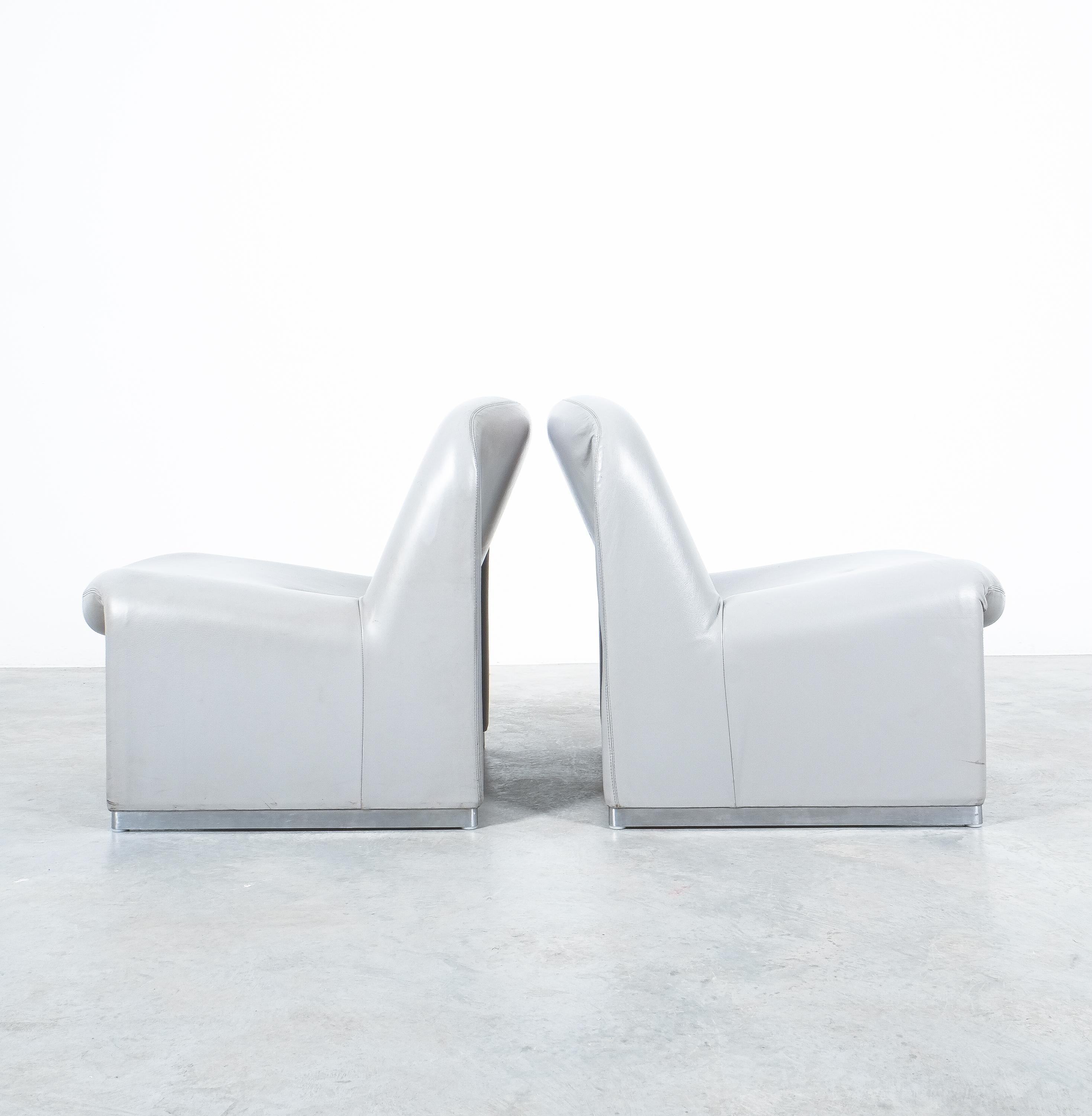 Italian Pair of Giancarlo Piretti “Alky” Grey Leather Chairs, Castelli, 1969
