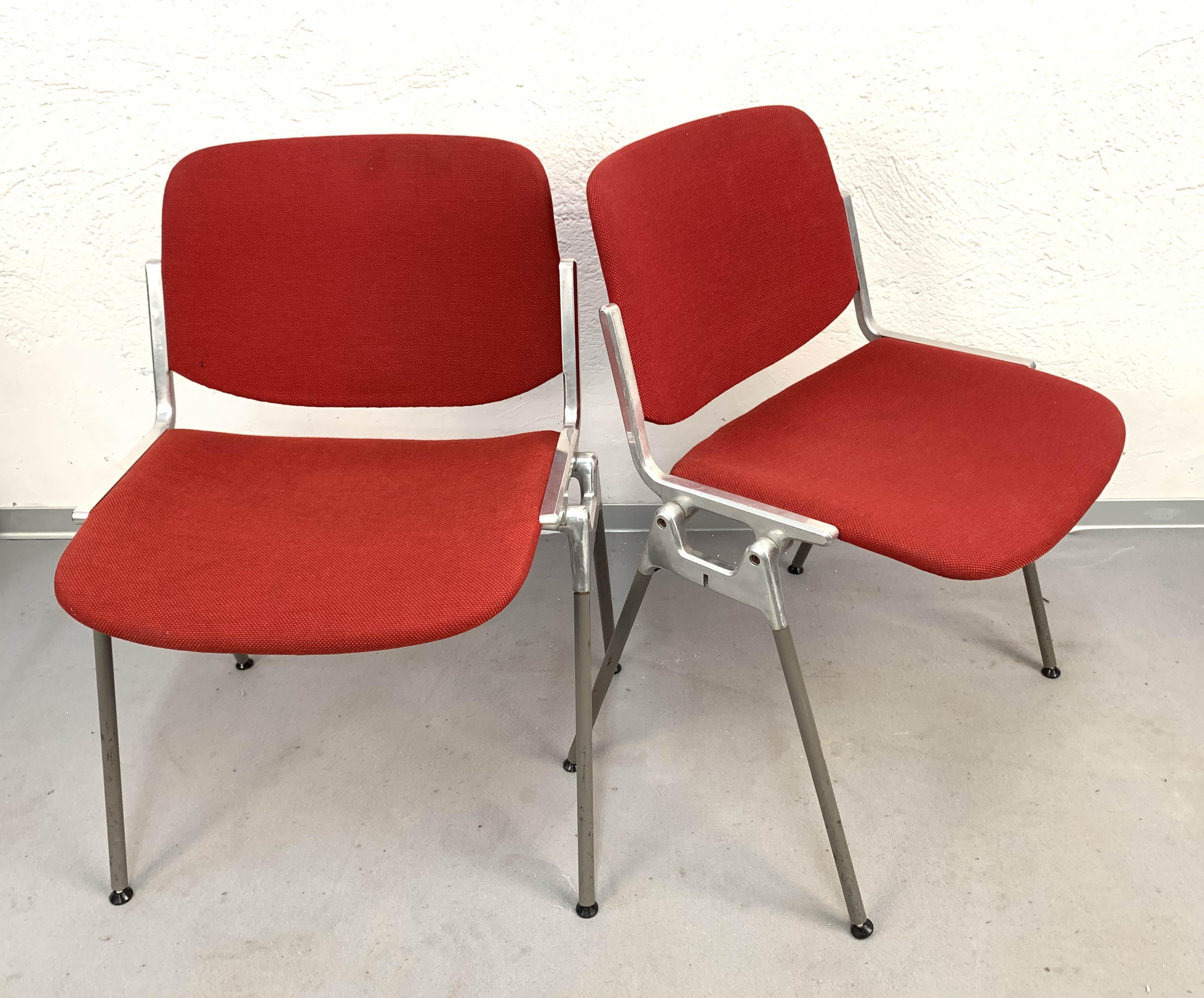 Pair of Giancarlo Piretti Red Fabric DSC 106 Italian Chairs for Castelli, 1960s 3