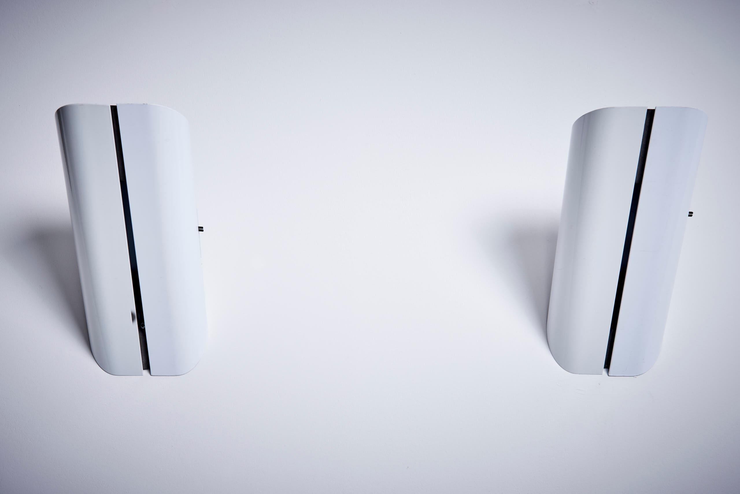 Pareja de apliques Gianfranco Frattini para Artemide, Italia, años 60 en venta 3