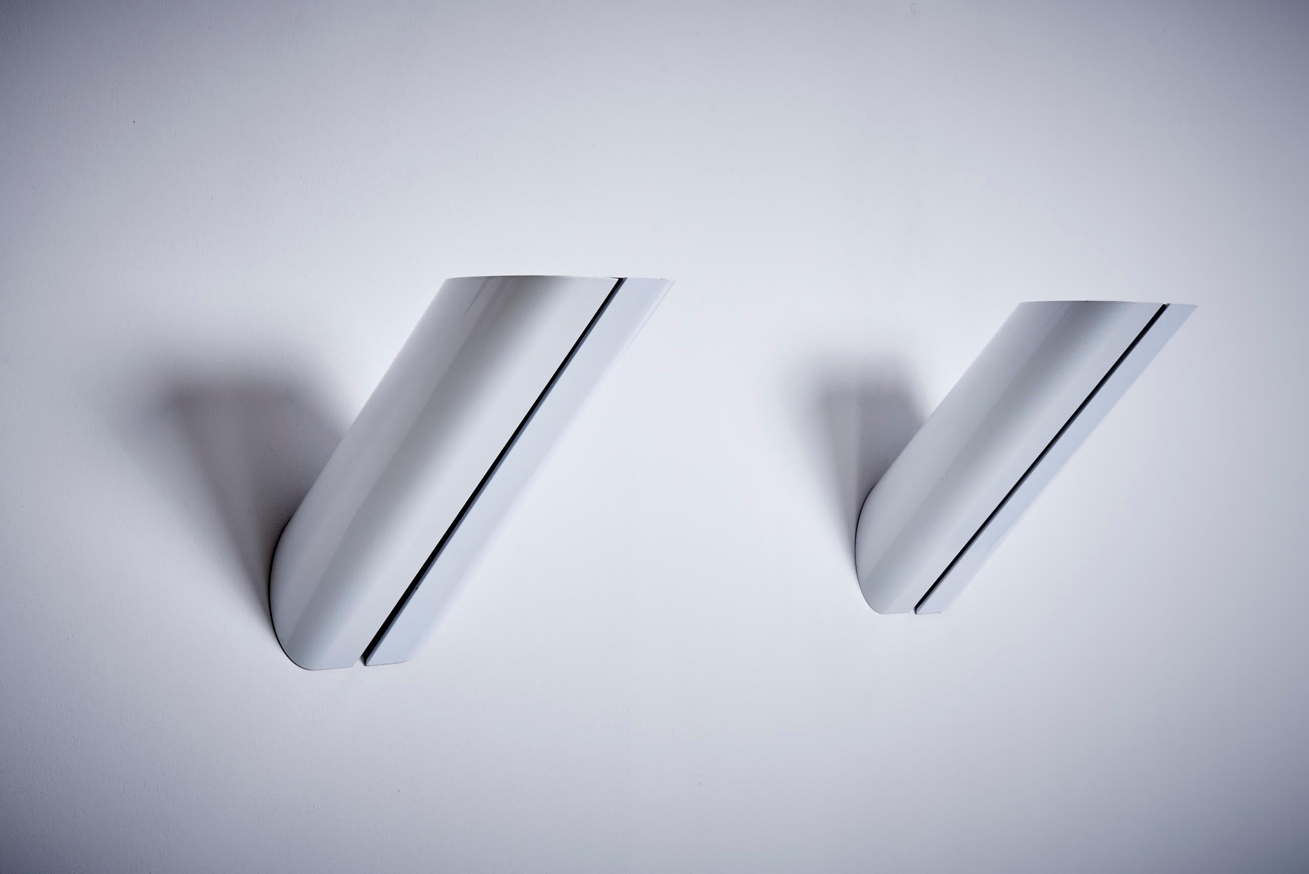 Pareja de apliques Gianfranco Frattini para Artemide, Italia, años 60 Italiano en venta