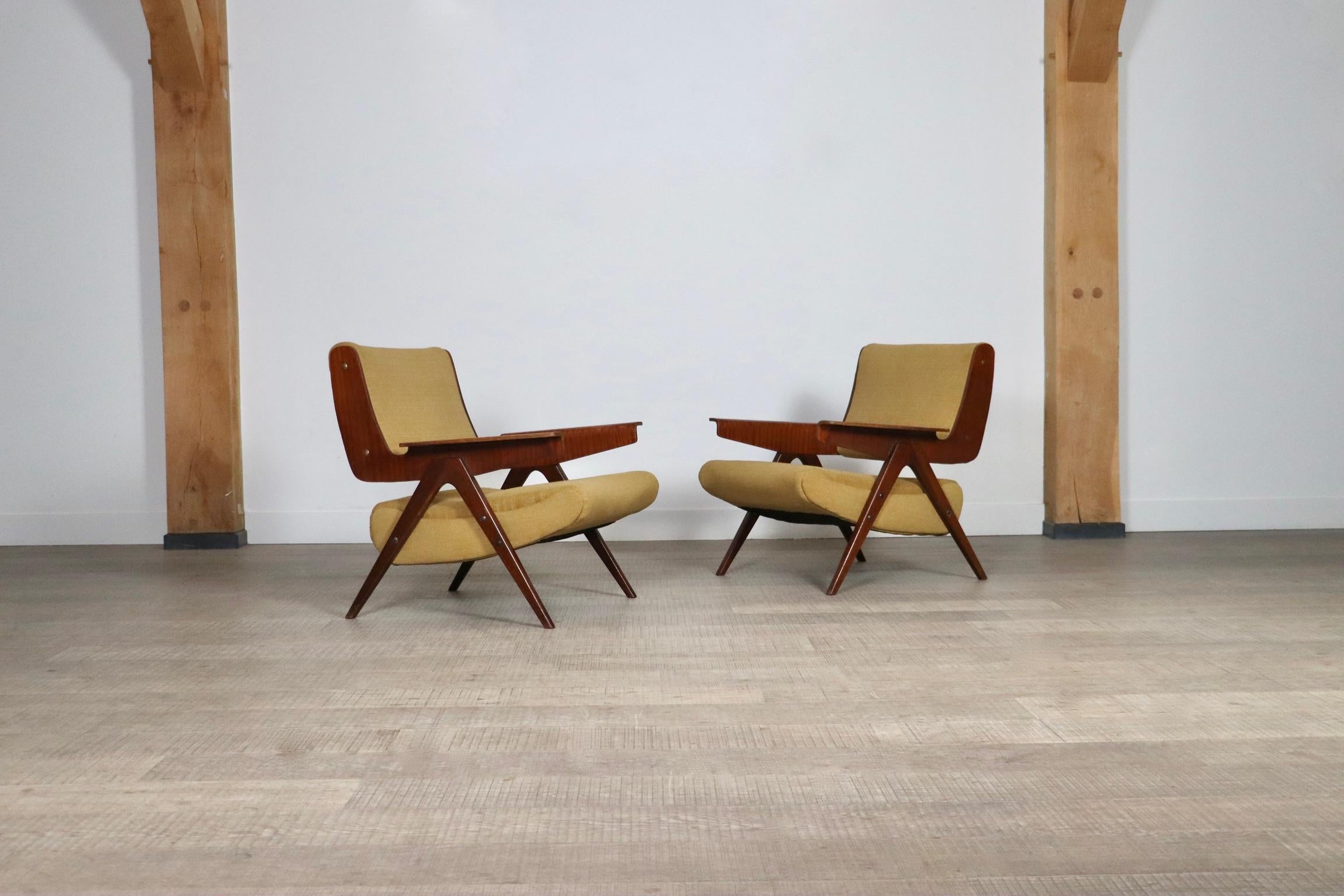 Pair Of Gianfranco Frattini Model 831 Lounge Chairs For Cassina, 1950s For Sale 6