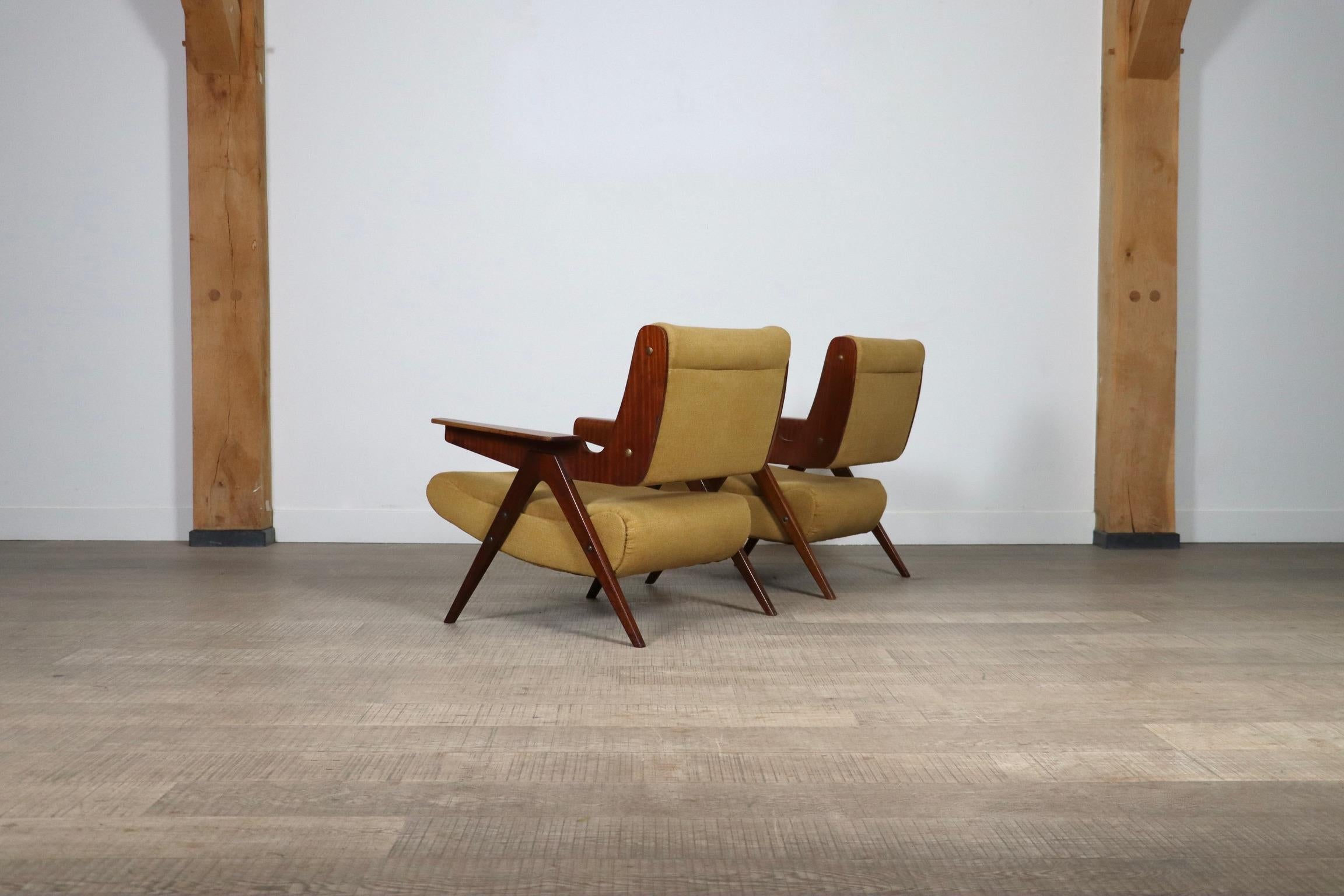 Pair Of Gianfranco Frattini Model 831 Lounge Chairs For Cassina, 1950s For Sale 8
