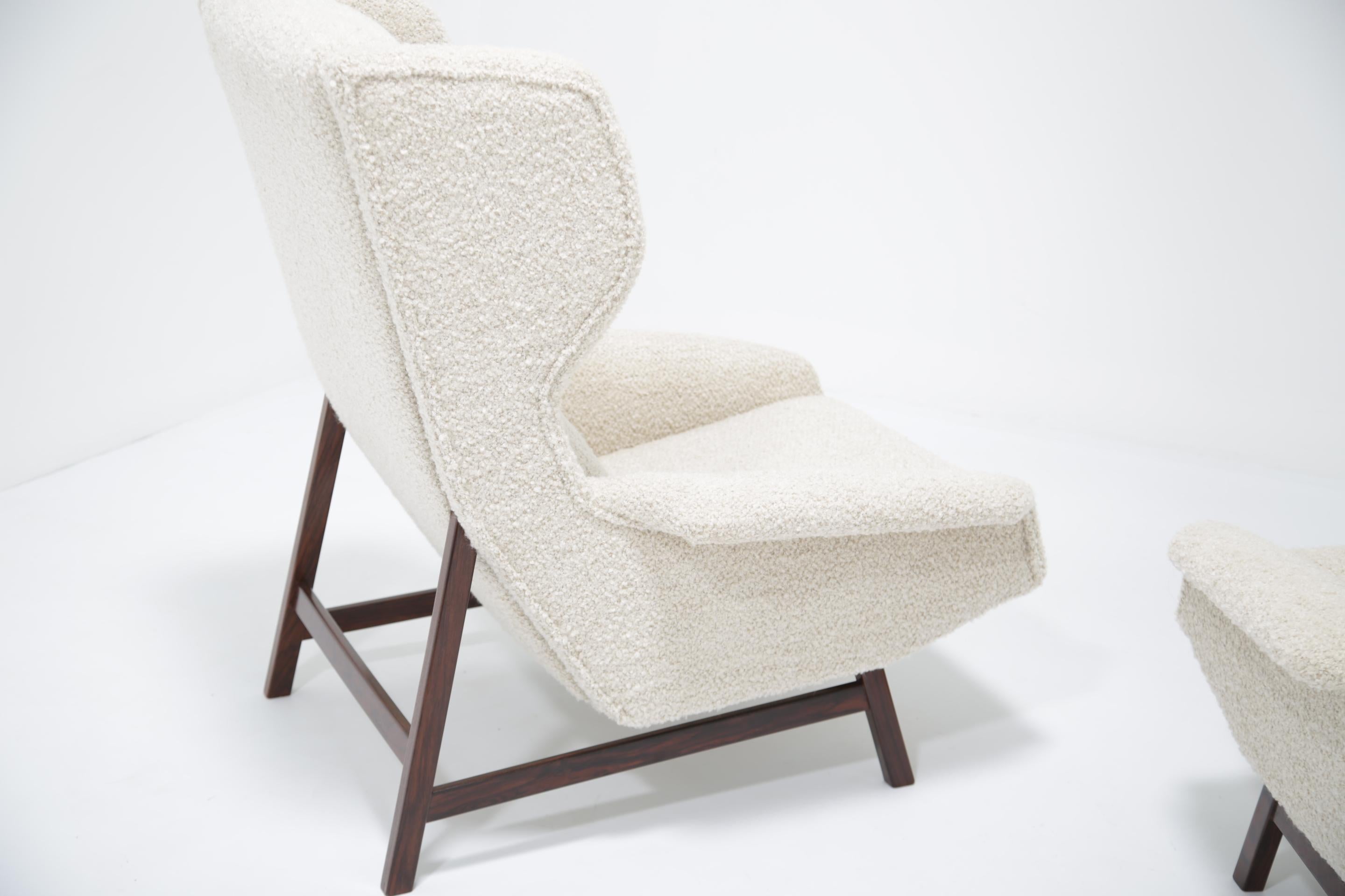 Paar Gianfranco Frattini Modell 877 Ohrensessel, Cassina, weißer Bouclé, ca. 1957, Paar im Angebot 2