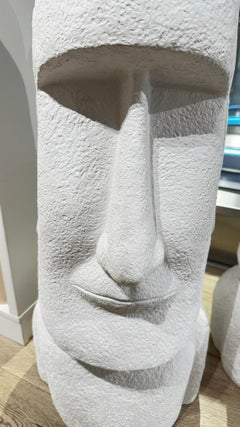 Coppia di giganteschi Moai dell'Isola di Pasqua, alti 81 cm, 21° secolo