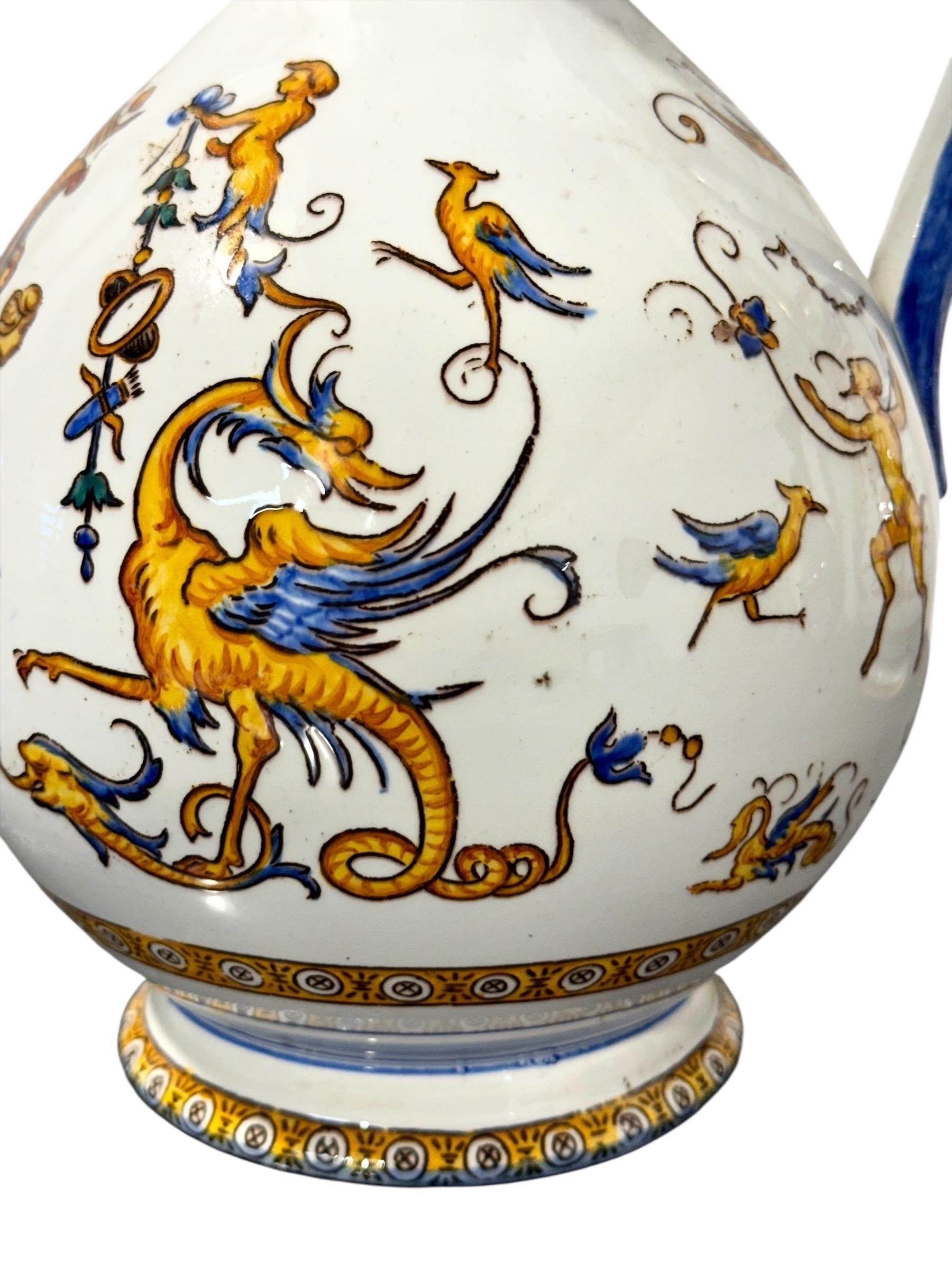 Coppia di brocche in maiolica rinascimentale di Gien, XIX secolo in vendita 10