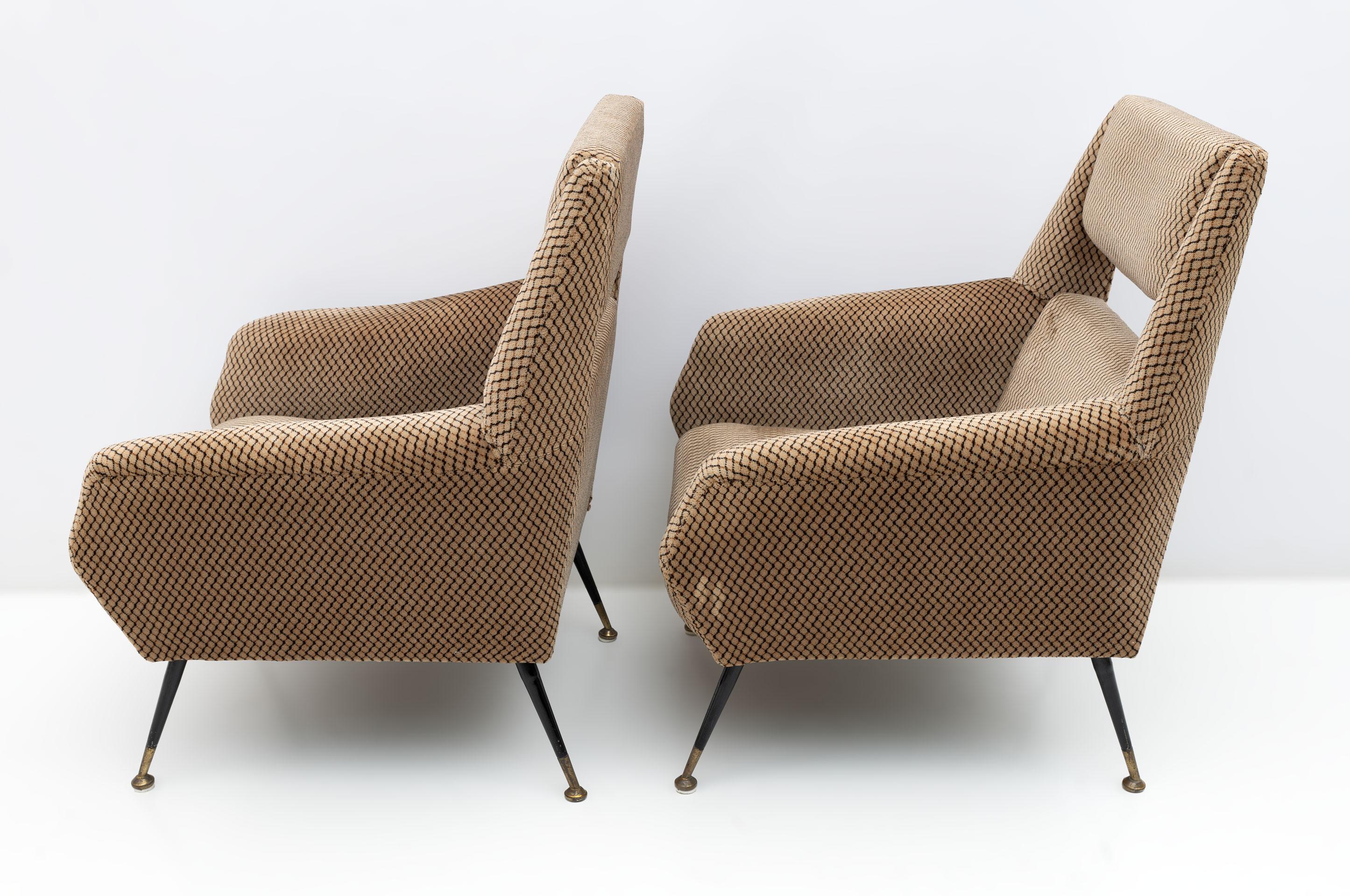 Pair of Gigi Radice Mid-Century Modern Armchairs for Minotti Italia, 1950s For Sale 1