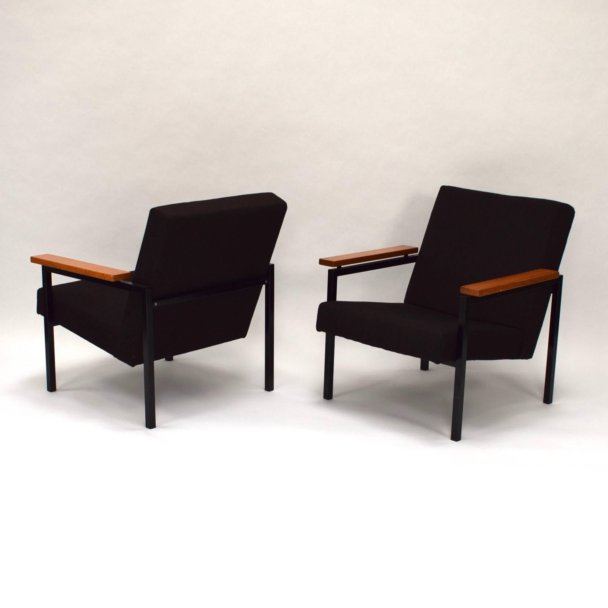 Dutch Pair of Gijs van der Sluis Model 30 Lounge Chairs