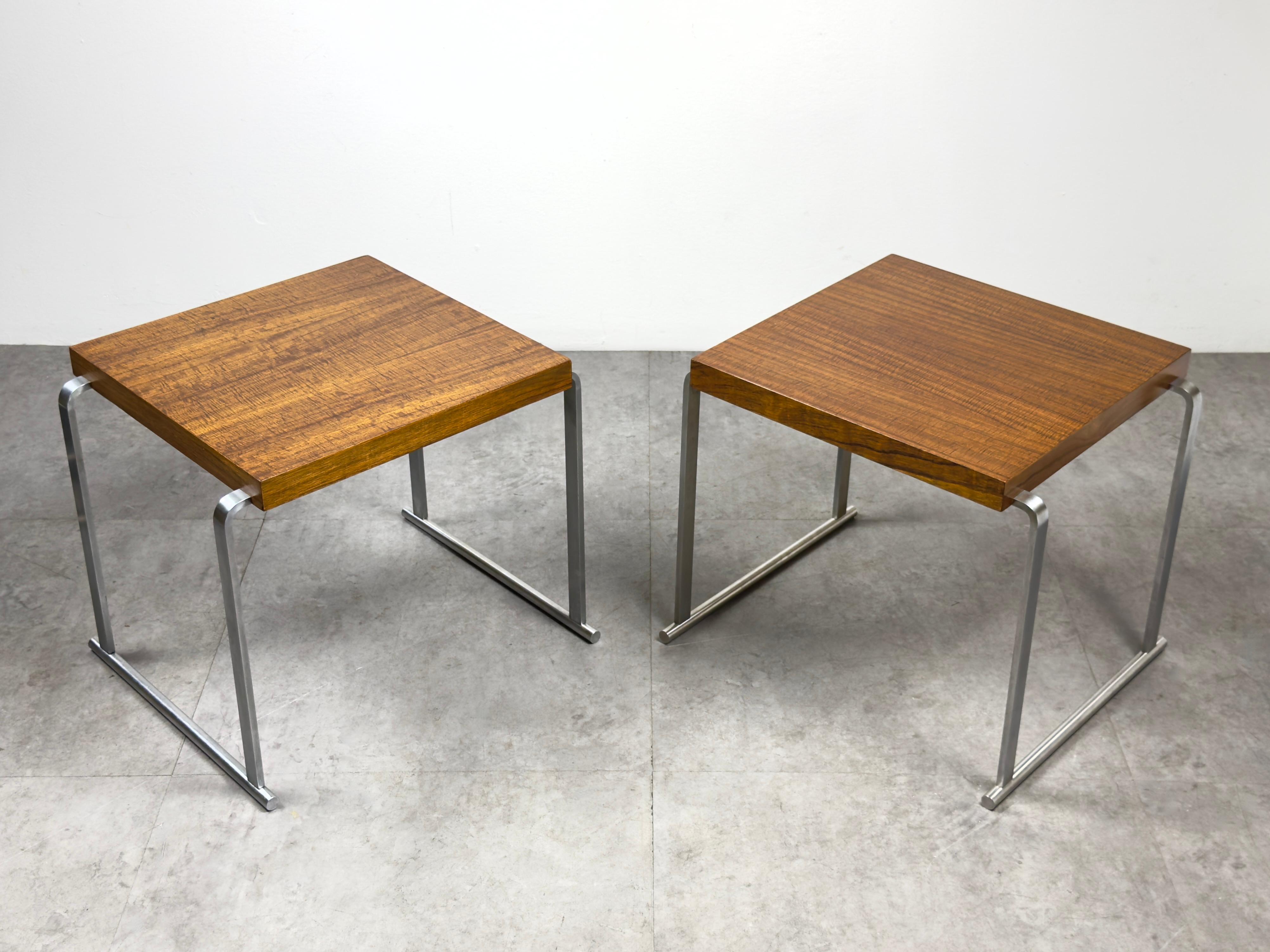 Pair of Gilbert Rohde for Herman Miller Rare End Tables in Laurel & Steel 1930s im Angebot 1