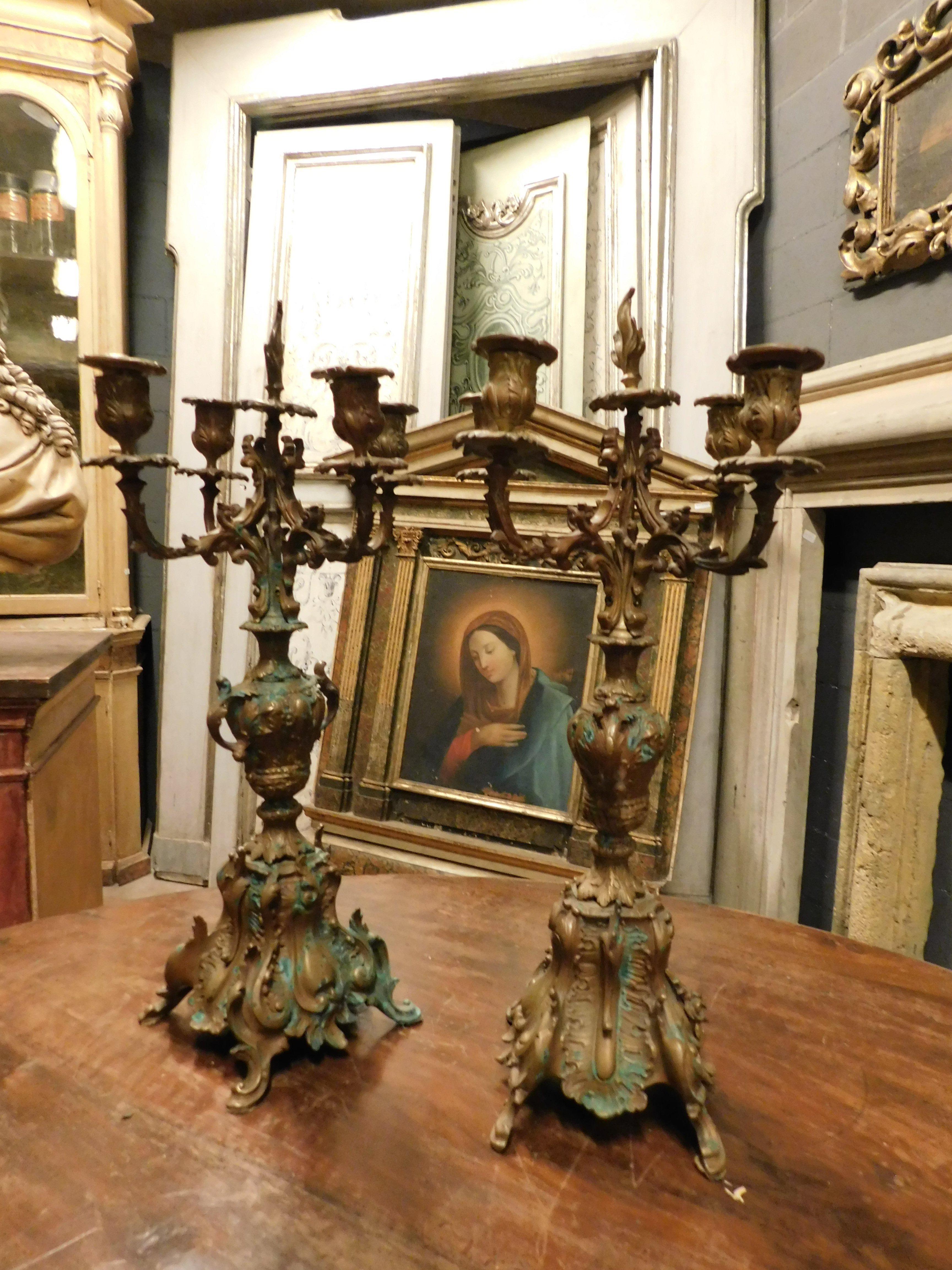 Italian Pair of gilded and sculpted bronze candelabra, Italy For Sale