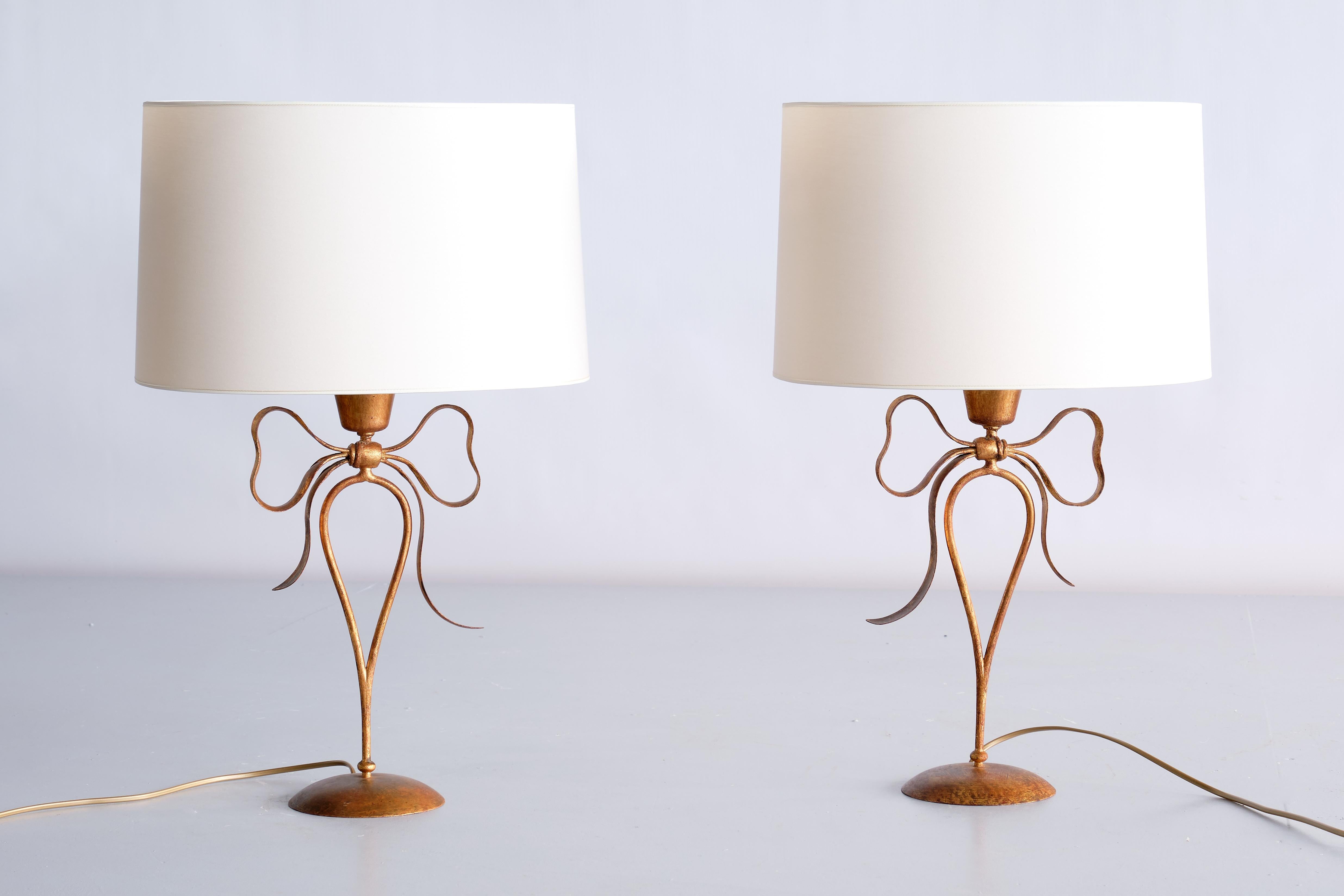 Pair of Gilded Bow Shaped Table Lamps by Mingazzi Bologna, Italy, 1950s 1