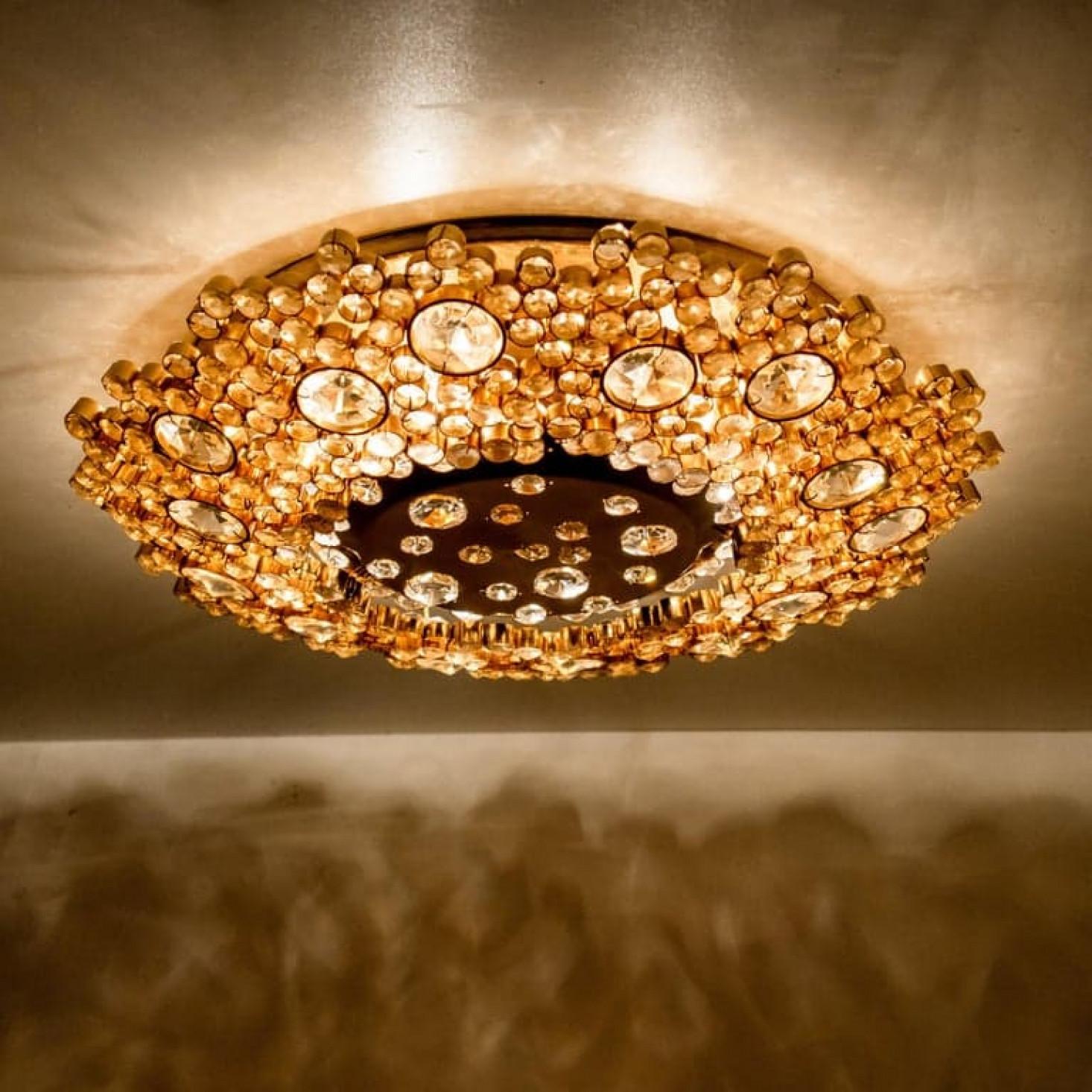 Pair of Gilded Brass and Crystal Glass Flush Mount Wall Light by Palwa, 1960s en vente 5