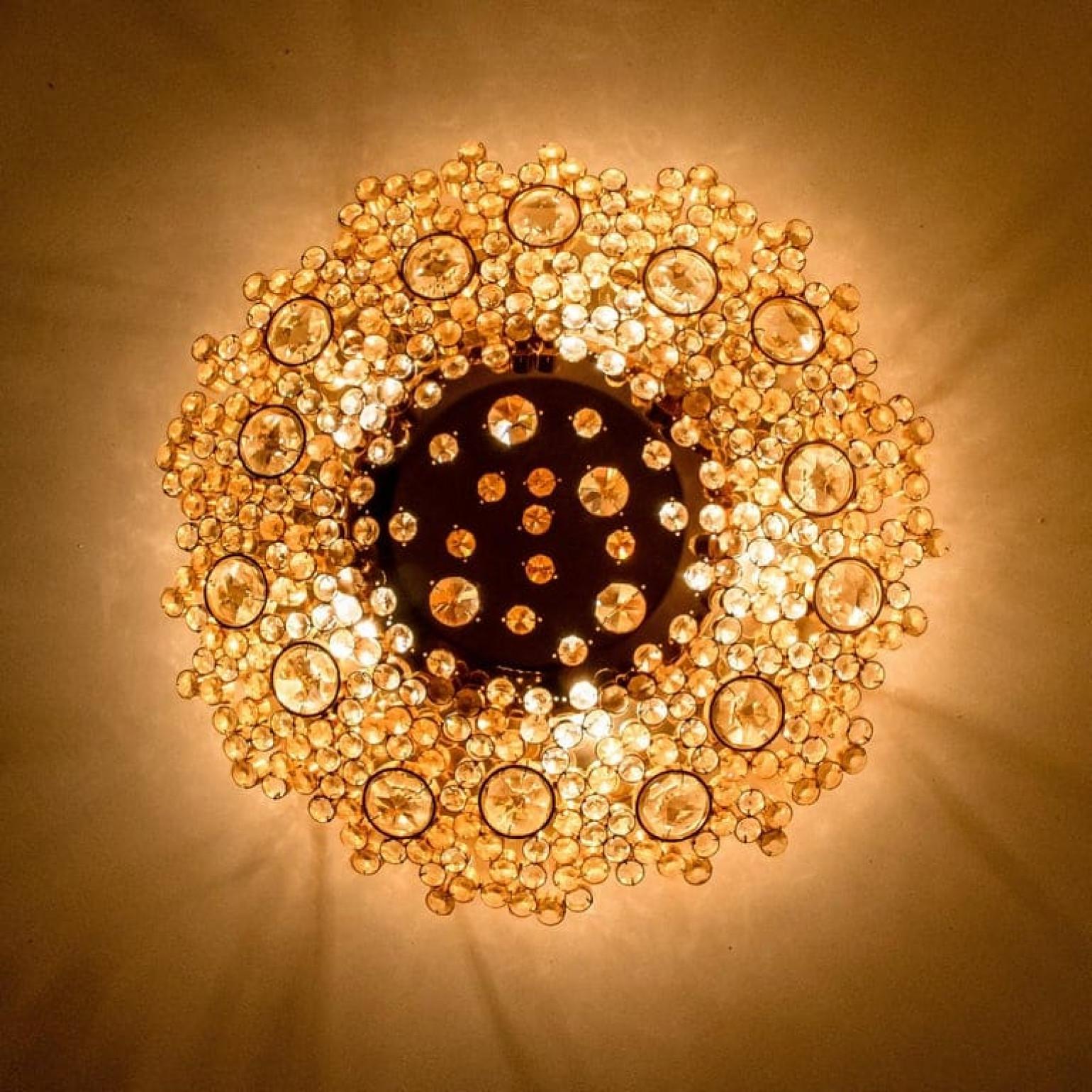 Pair of Gilded Brass and Crystal Glass Flush Mount Wall Light by Palwa, 1960s en vente 7