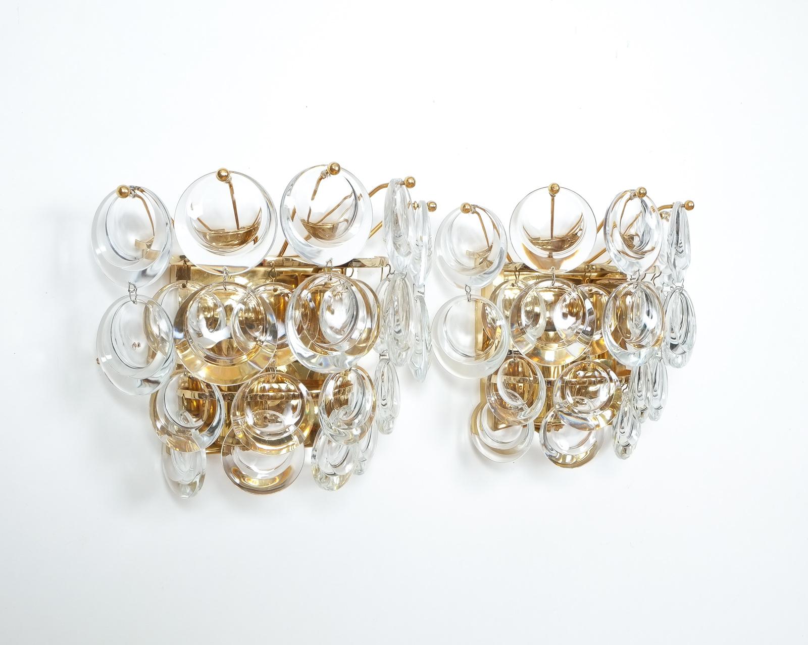 Paire d'appliques en laiton doré et verre cristal de Palwa en vente 2