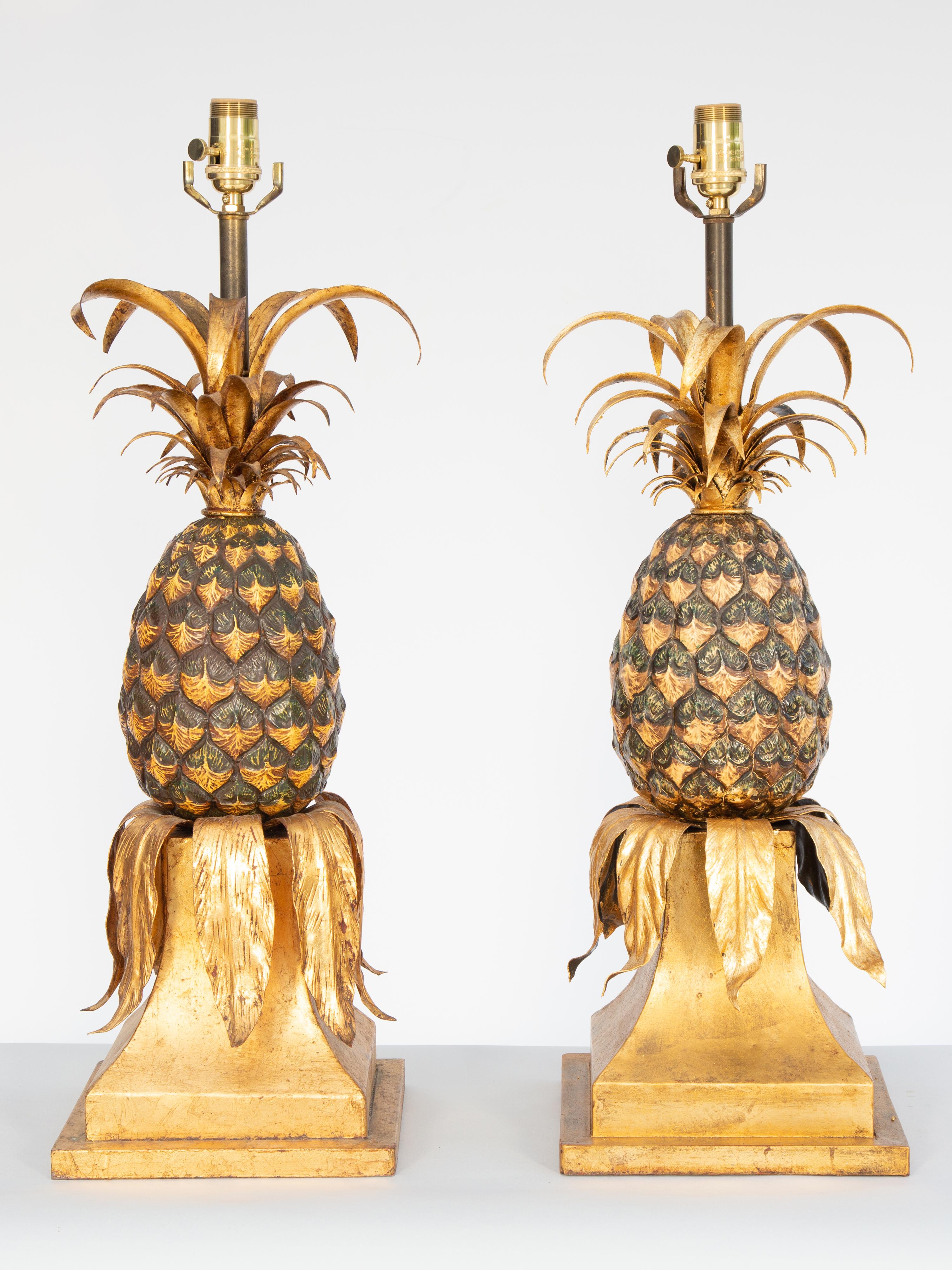 20th Century Pair of Gilded Bronze and Tole Pineapple Lamps by Warren Kessler For Sale